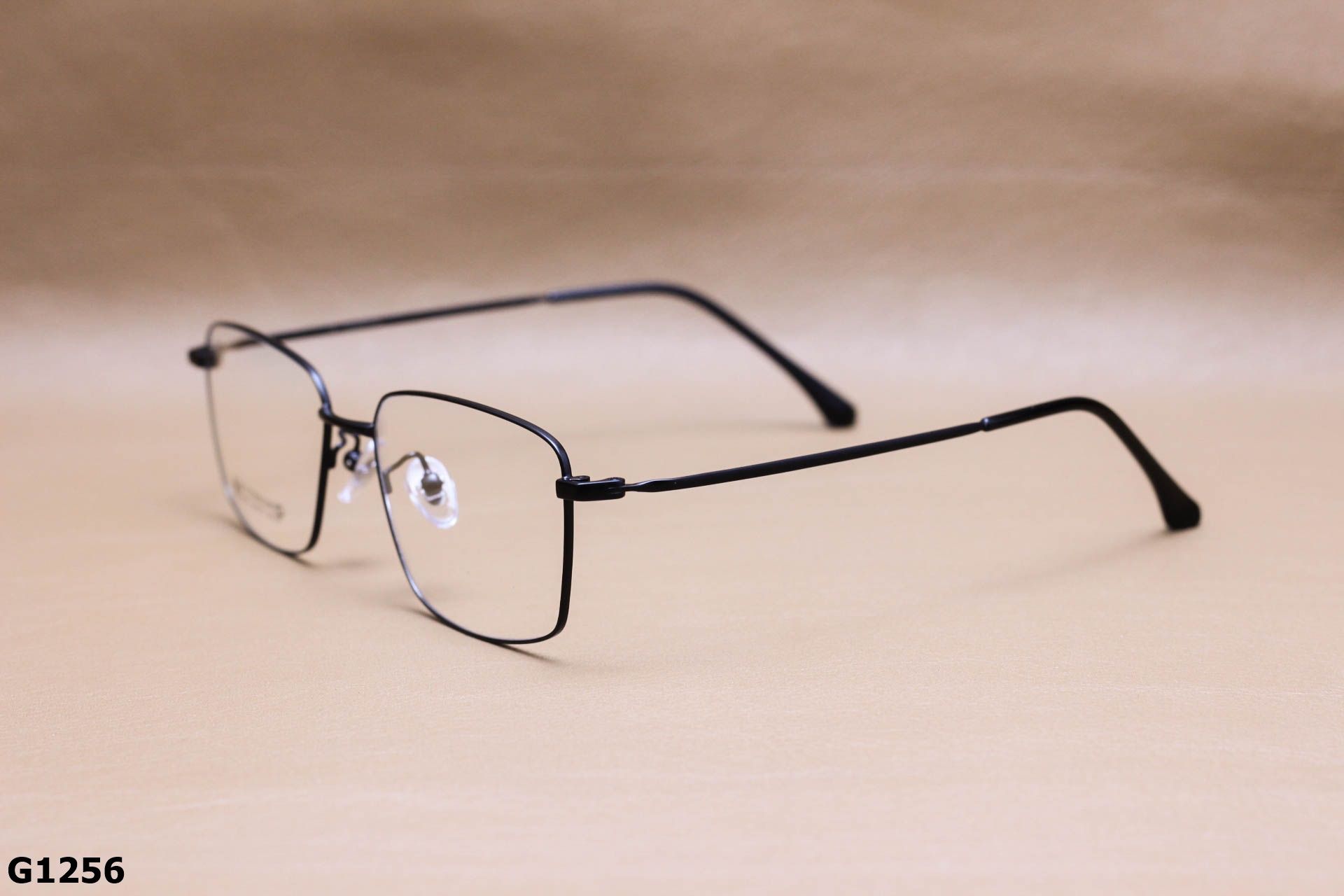 Gọng Kính Cận Dáng Vuông Unisex,Titanium Cao Cấp - G1256