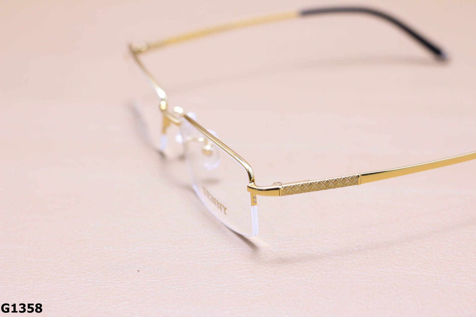 Gọng Kính Cận Titanium Cao Cấp Nửa Viền Thời Trang Unisex - G1358