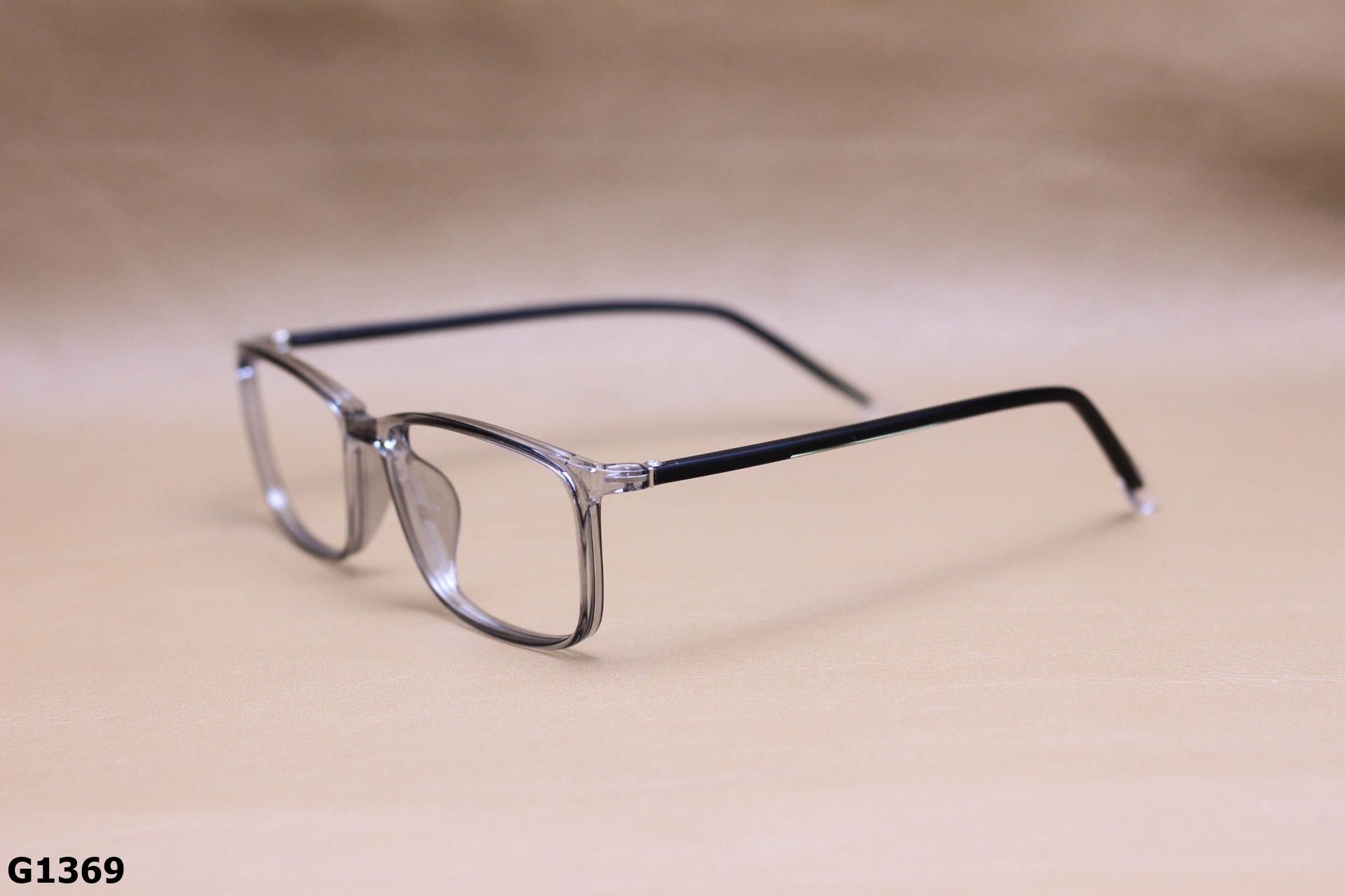 Gọng Kính Cận Nhựa Dẻo TR90 Dáng Vuông Bầu Unisex - G1369