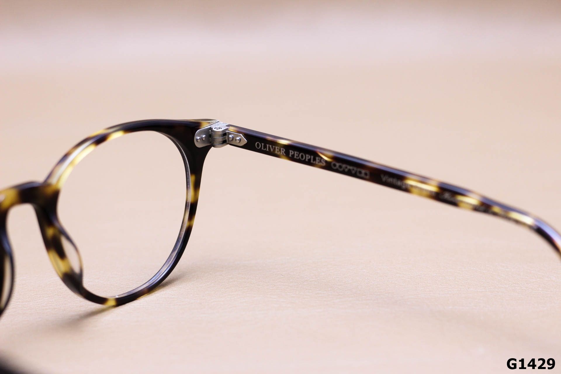 Gọng Kính Cận Oliver Peoples Nhựa Acetate Nguyên Khối Unisex - G1429
