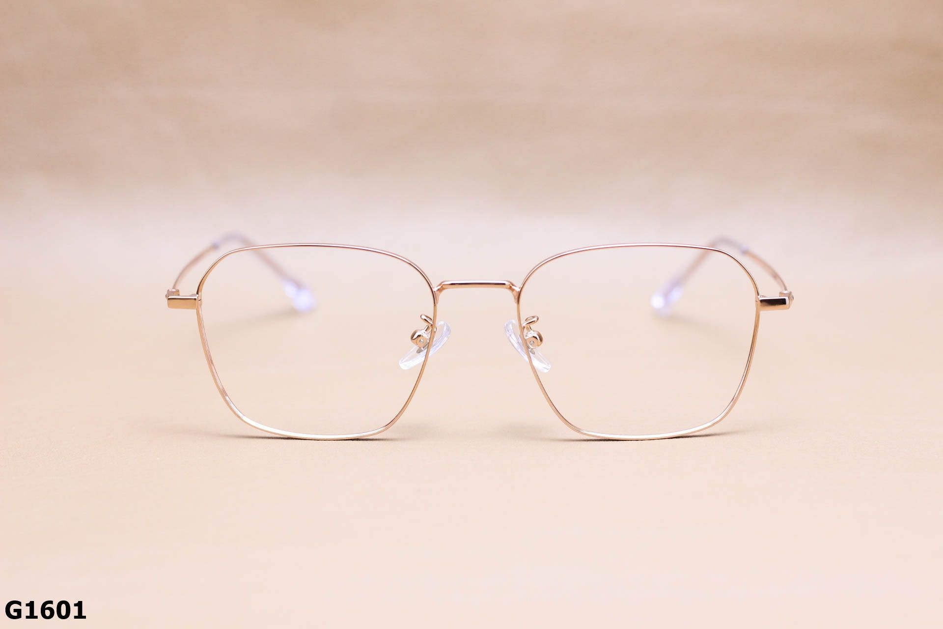 Gọng Kính Cận Titanium Cao Cấp, Dáng Vuông Bầu Thời Trang Thanh Mảnh Unisex - G1601