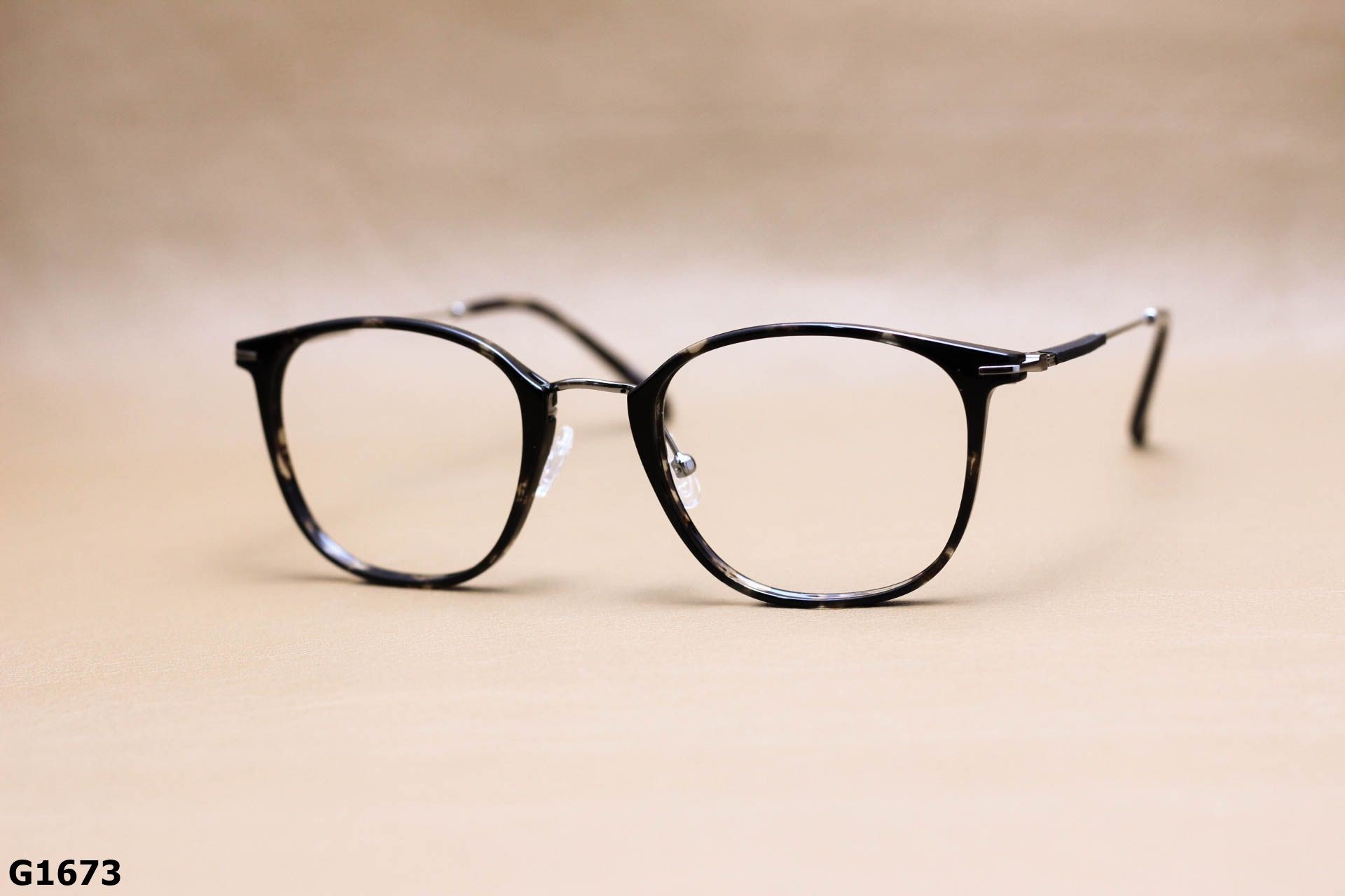 Gọng Kính Cận Nhựa Dẻo TR - Hợp Kim, Dáng Vuông Bầu Unisex - G1673