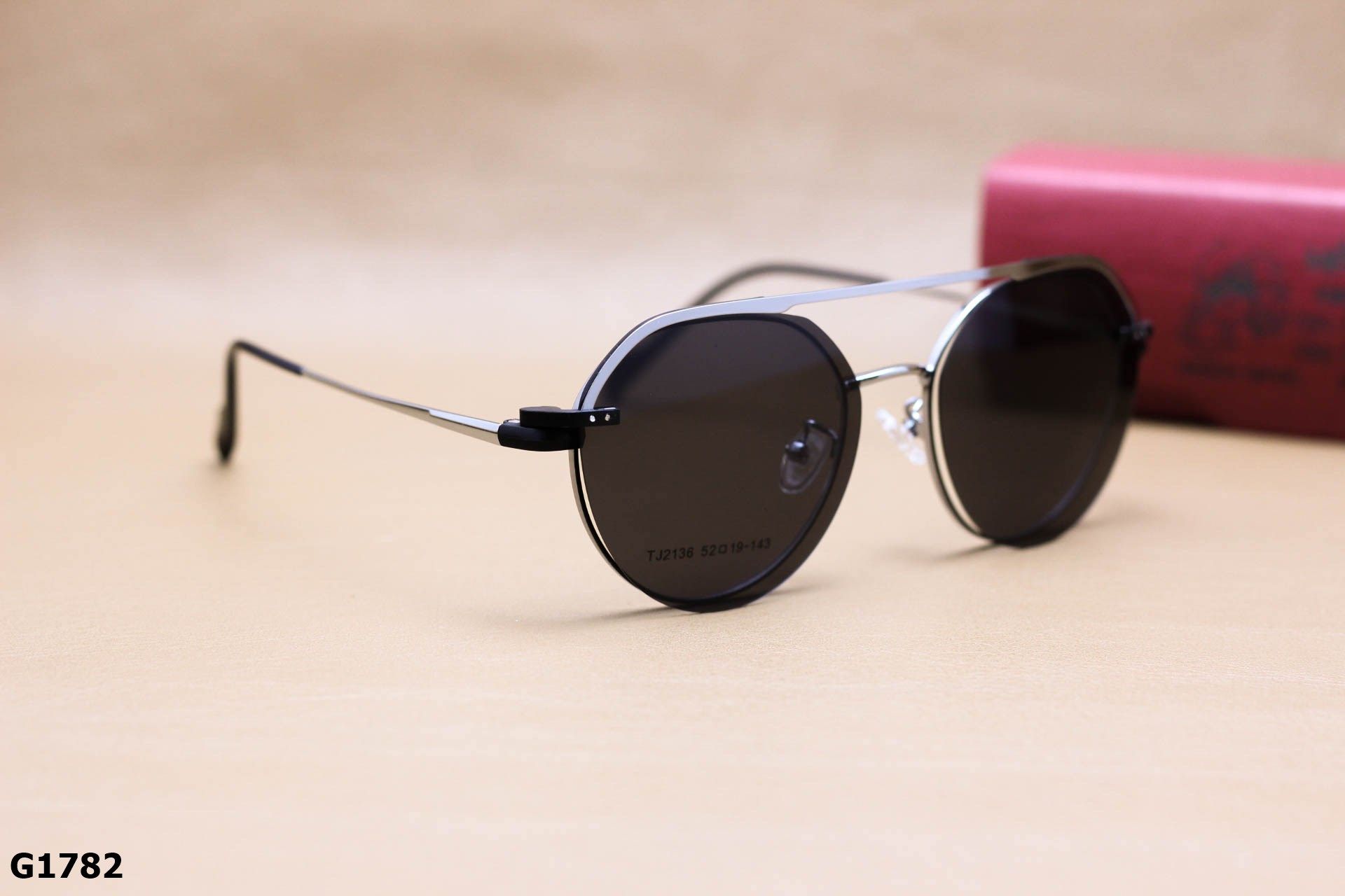 Gọng Kính 2 Trong 1 Thời Trang Unisex, Tròng Mát Polarized Chống Phân Cực - G1782