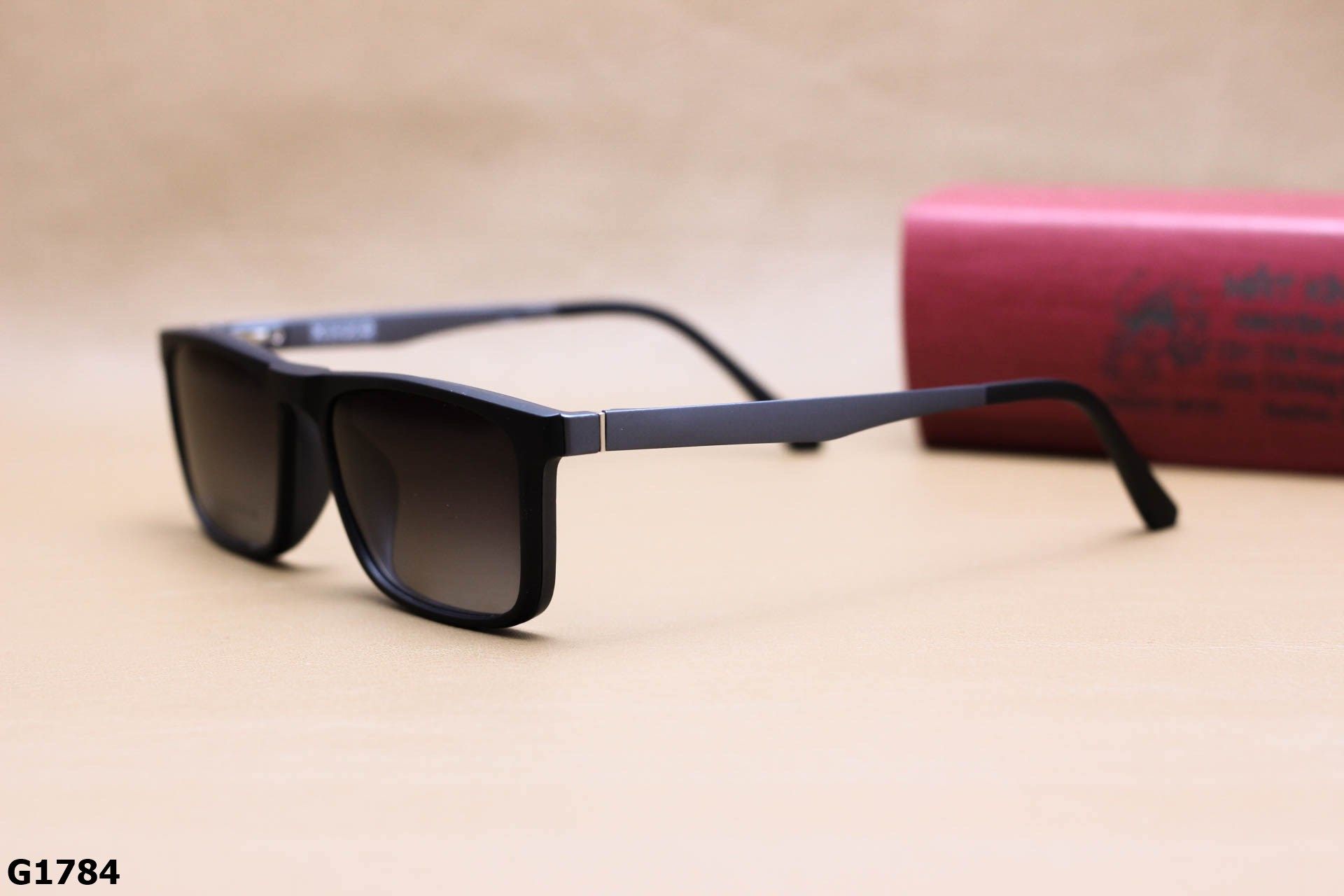 Gọng Kính 2 Trong 1 Thời Trang Unisex, Tròng Mát Polarized Chống Phân Cực - G1784
