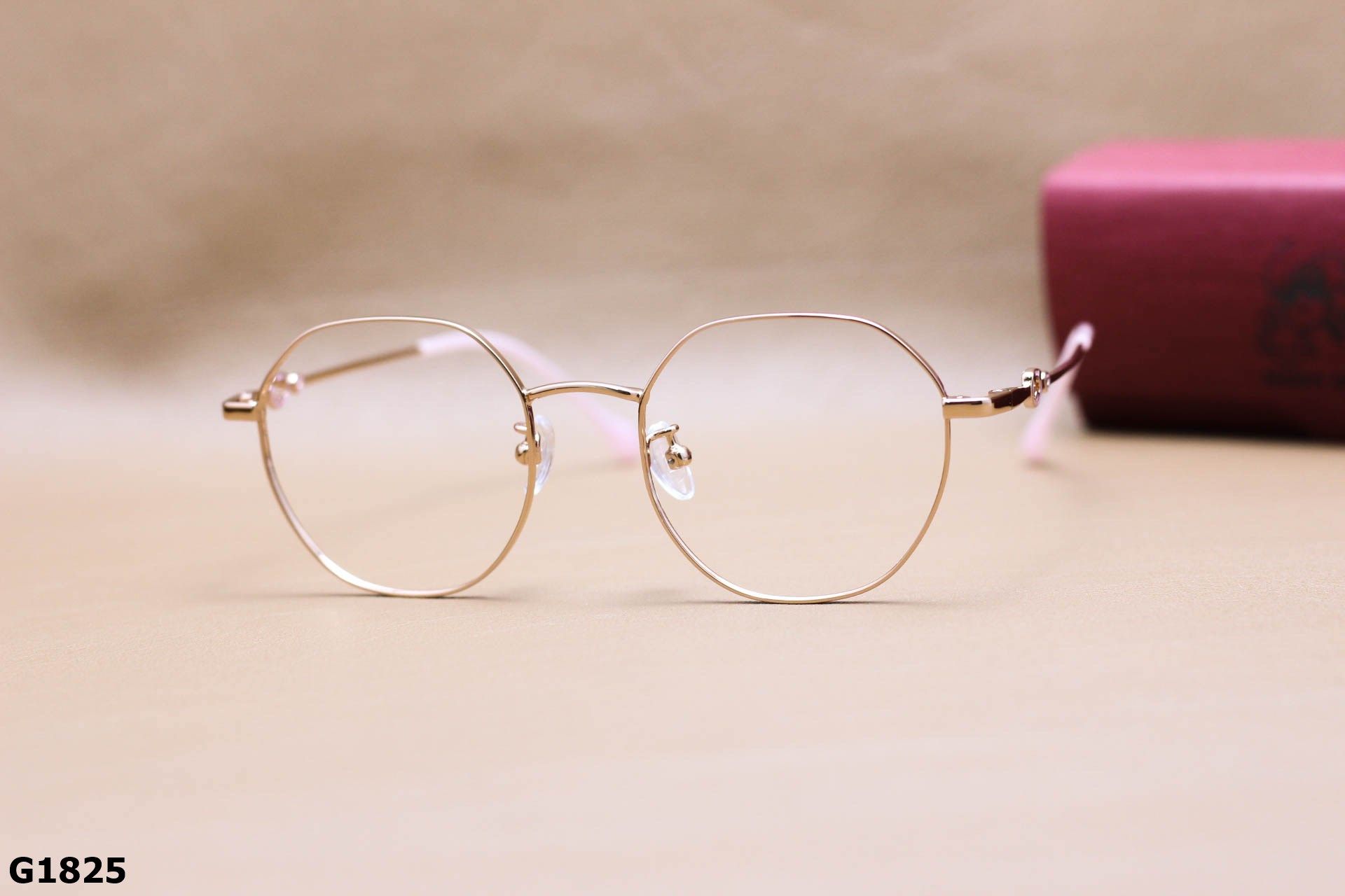 Gọng Kính Cận Đa Giác Thời Trang Unisex, Chất B-Titanium Cao Cấp Thanh Mảnh - G1825