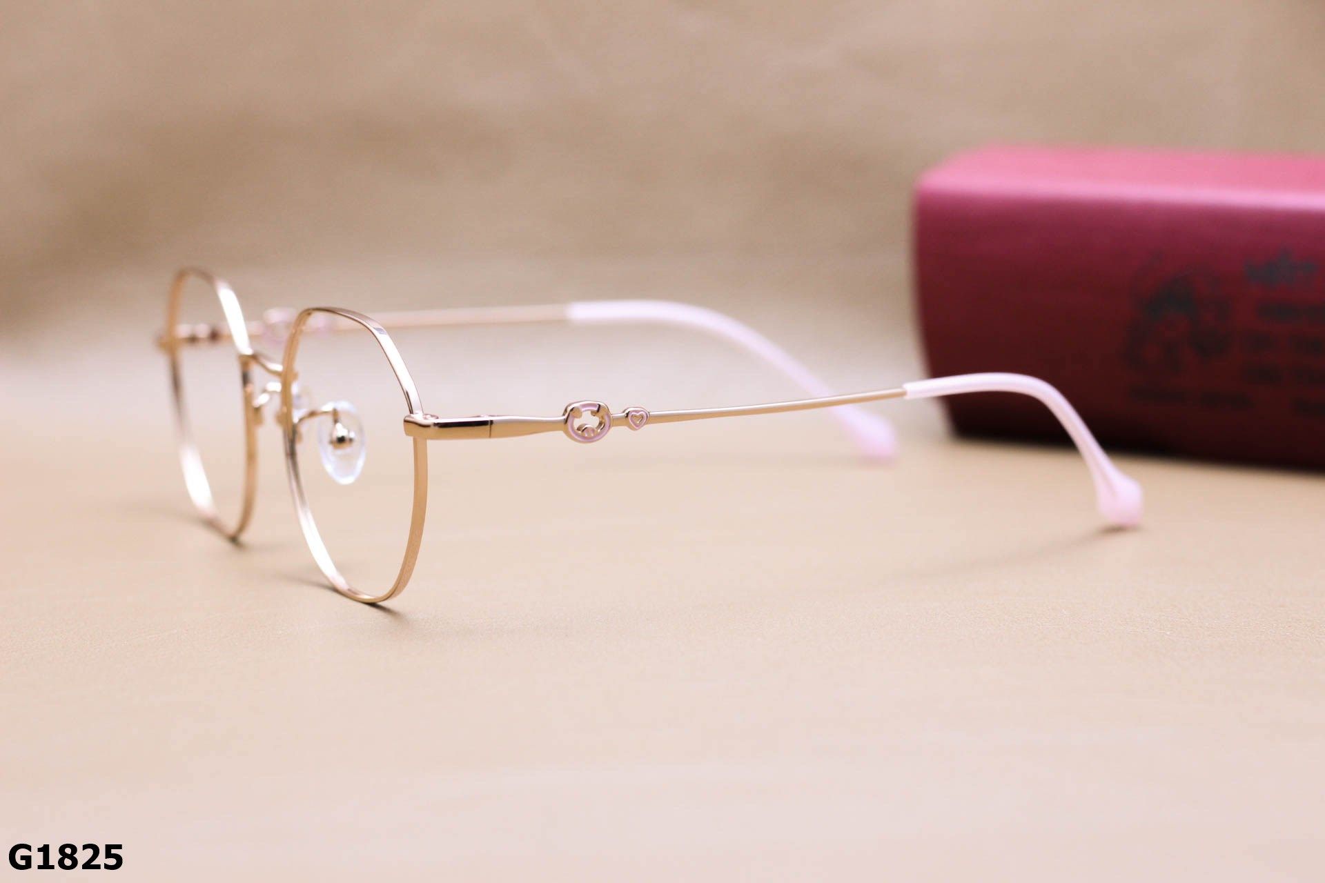 Gọng Kính Cận Đa Giác Thời Trang Unisex, Chất B-Titanium Cao Cấp Thanh Mảnh - G1825