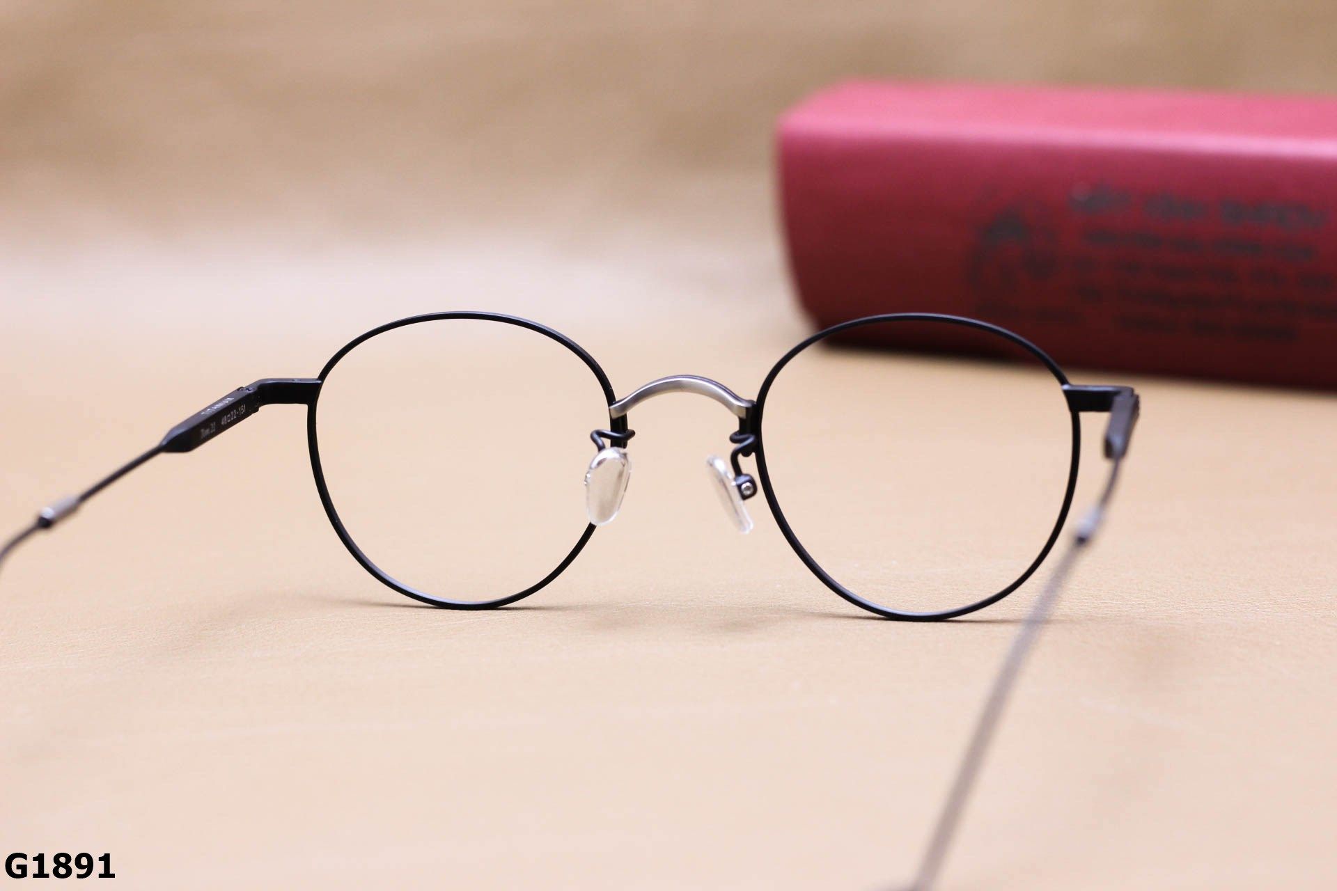 Gọng Kính Cận Tròn Ngố Thời Trang Unisex, Chất B-Titanium Cao Cấp Thanh Mảnh - G1891