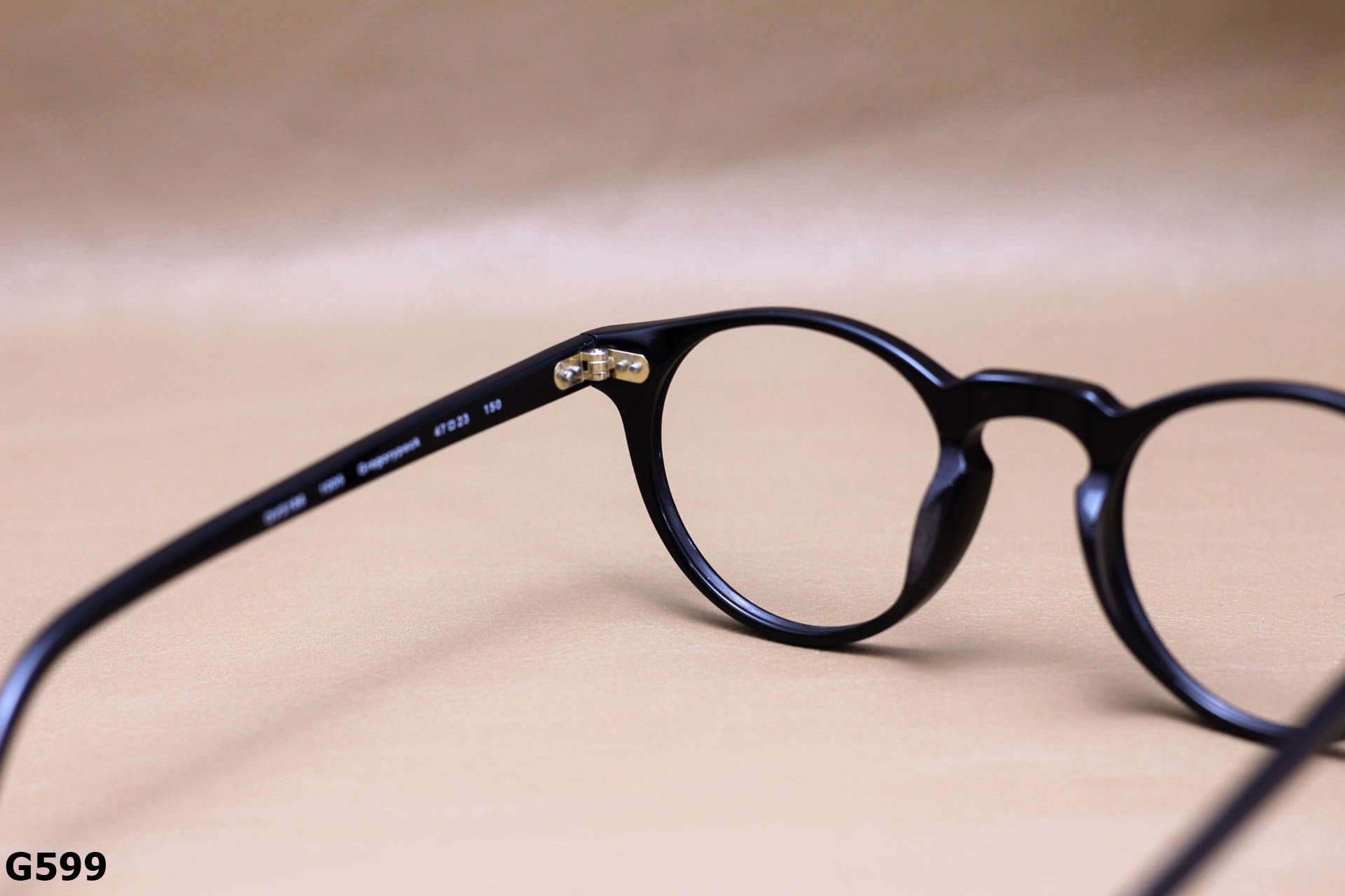 Gọng Kính Cận Oliver Peoples Nhựa Acetate Nguyên Khối Unisex - G599