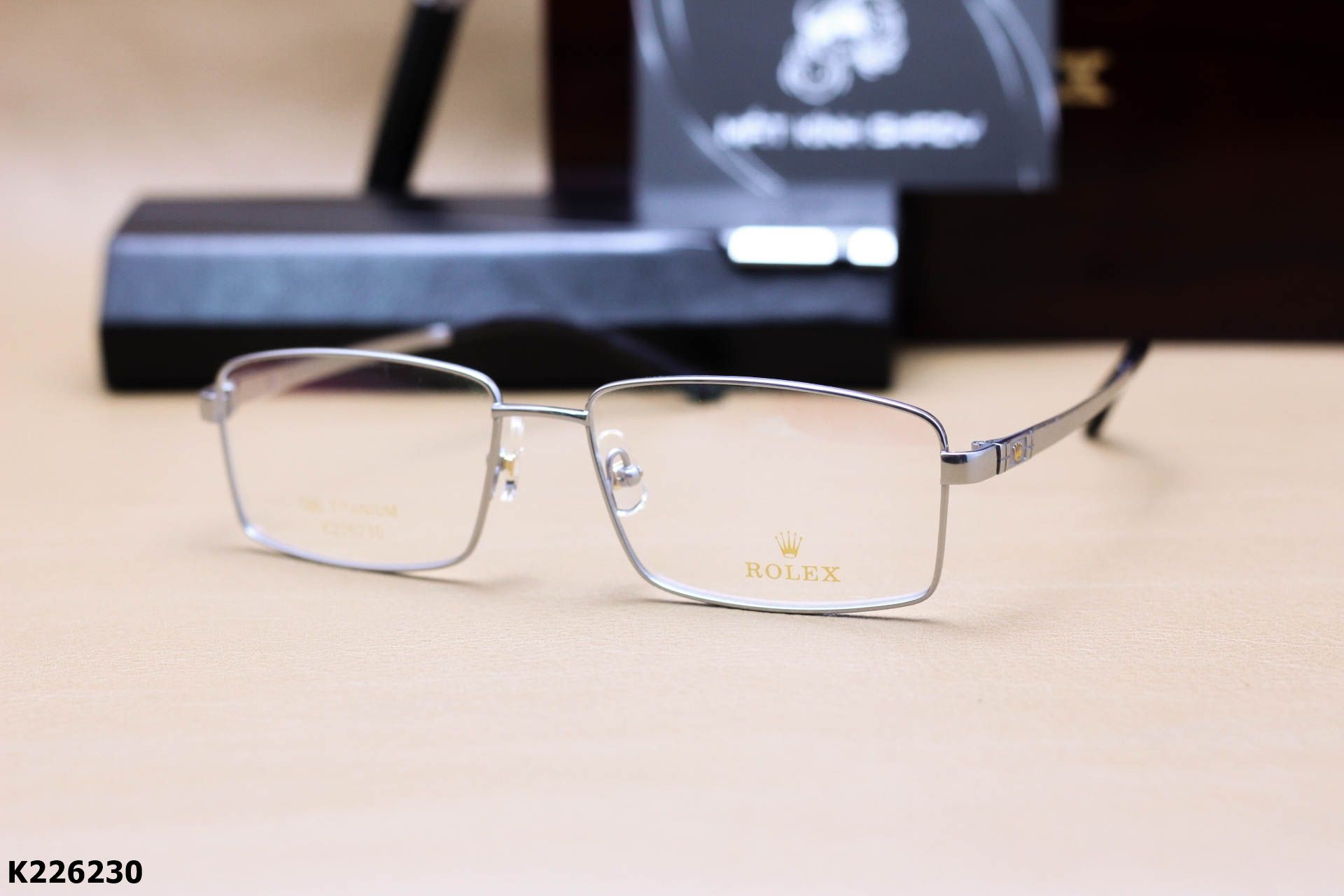 Gọng Kính Cận Thời Trang Nam, Titanium Mạ Vàng 18K Cao Cấp - K226230