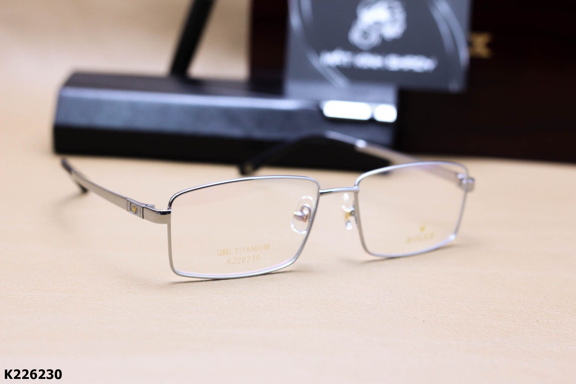 Gọng Kính Cận Thời Trang Nam, Titanium Mạ Vàng 18K Cao Cấp - K226230