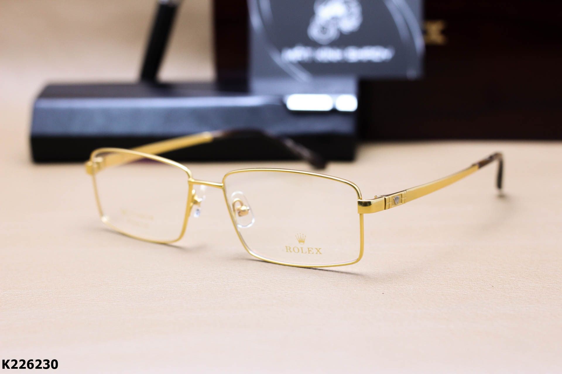 Gọng Kính Cận Thời Trang Nam, Titanium Mạ Vàng 18K Cao Cấp - K226230
