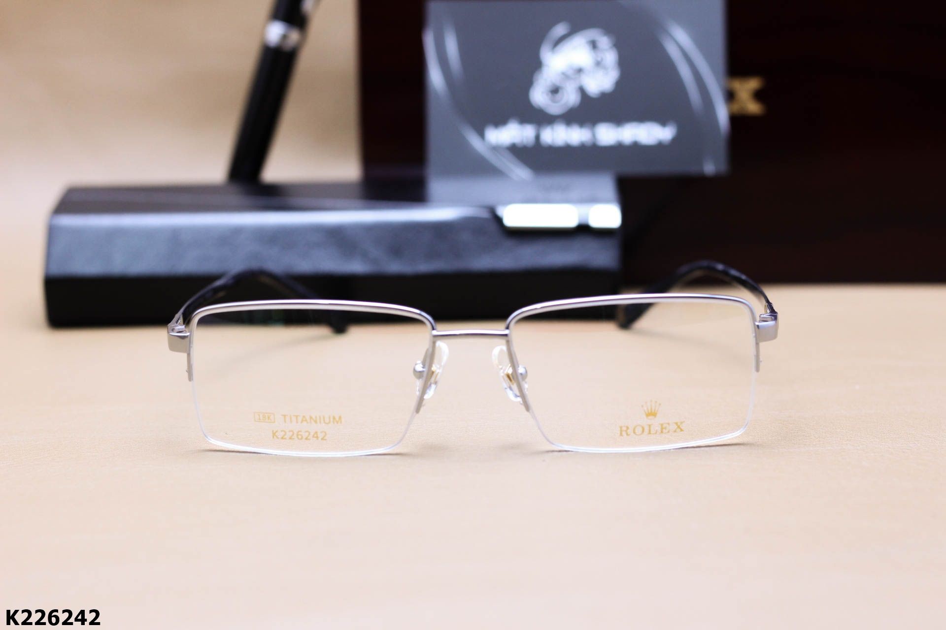 Gọng Kính Cận Nửa Viền Thời Trang Nam, Titanium Mạ Vàng 18K Cao Cấp - K226242