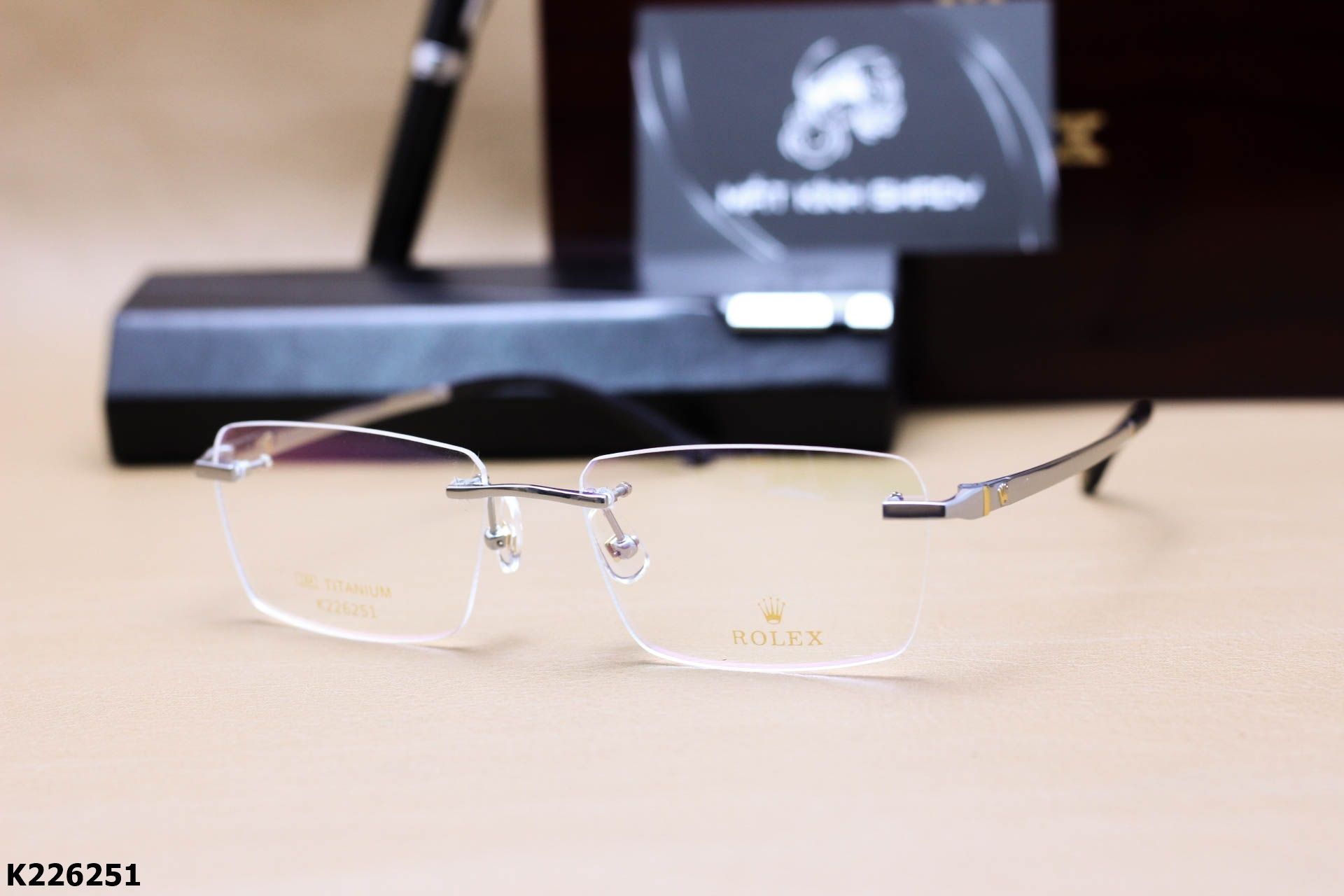 Gọng Kính Cận Không Viền Thời Trang Nam, Titanium Mạ Vàng 18K Cao Cấp - K226251