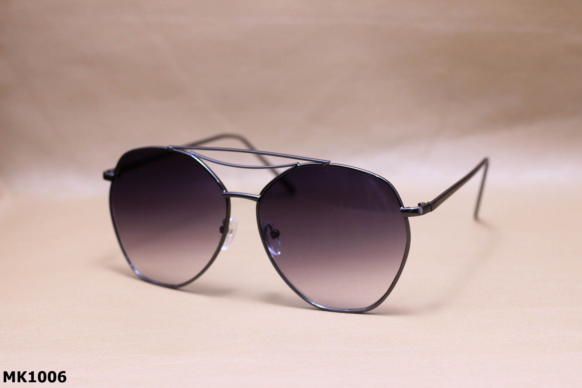 Kính Mát Thời Trang Unisex, Tròng Mặt Phẳng Hiện Đại - MK1006