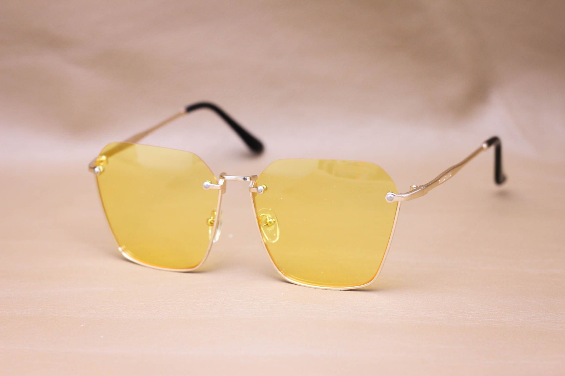 Kính Mát Unisex Thời Trang Nửa Viền, Chống UV400 - MK1008