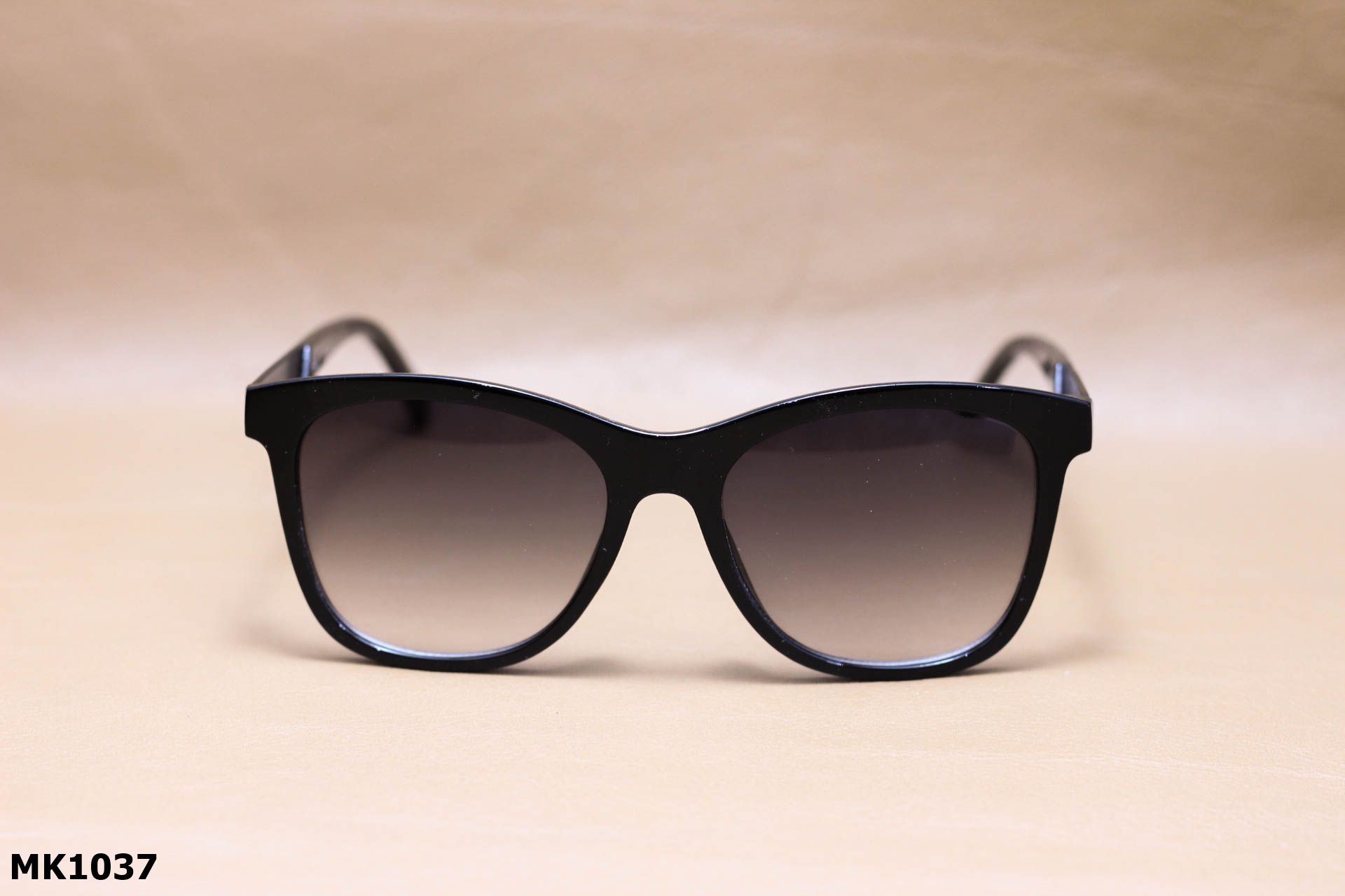 Kính Mát Thời Trang Vuông Bầu Unisex - MK1037
