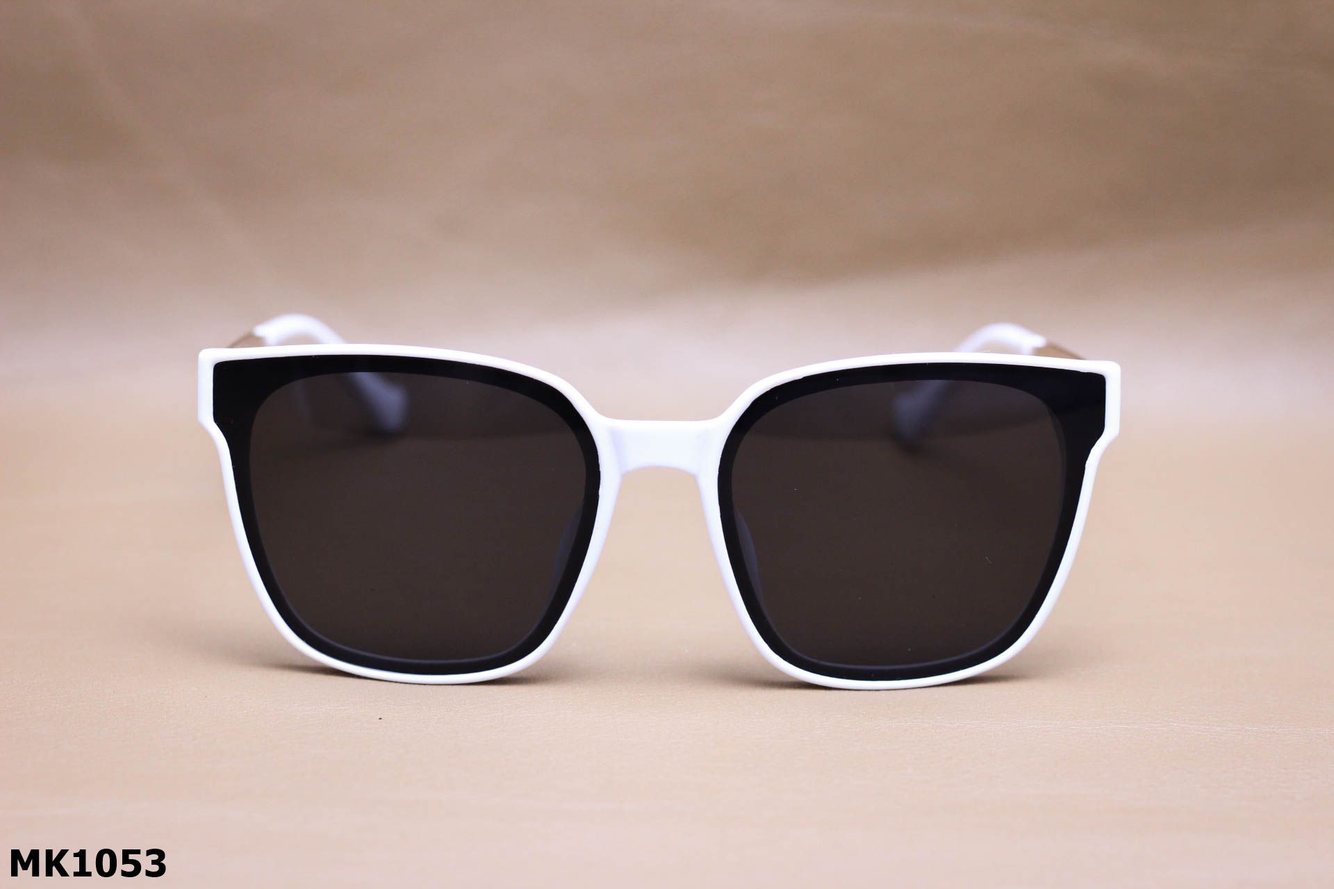 Kính Mát Thời Trang Tràn Viền Unisex - MK1053