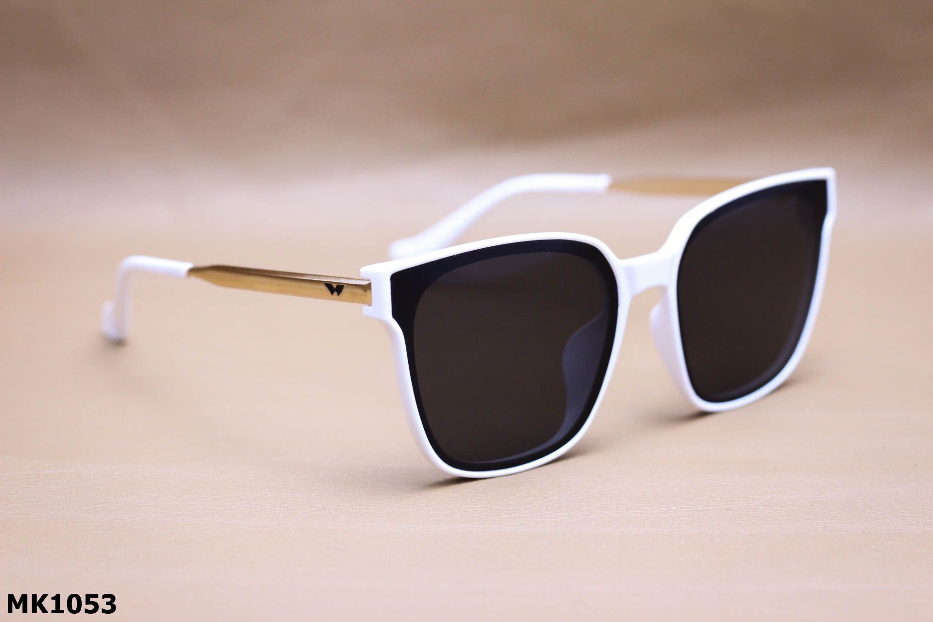 Kính Mát Thời Trang Tràn Viền Unisex - MK1053