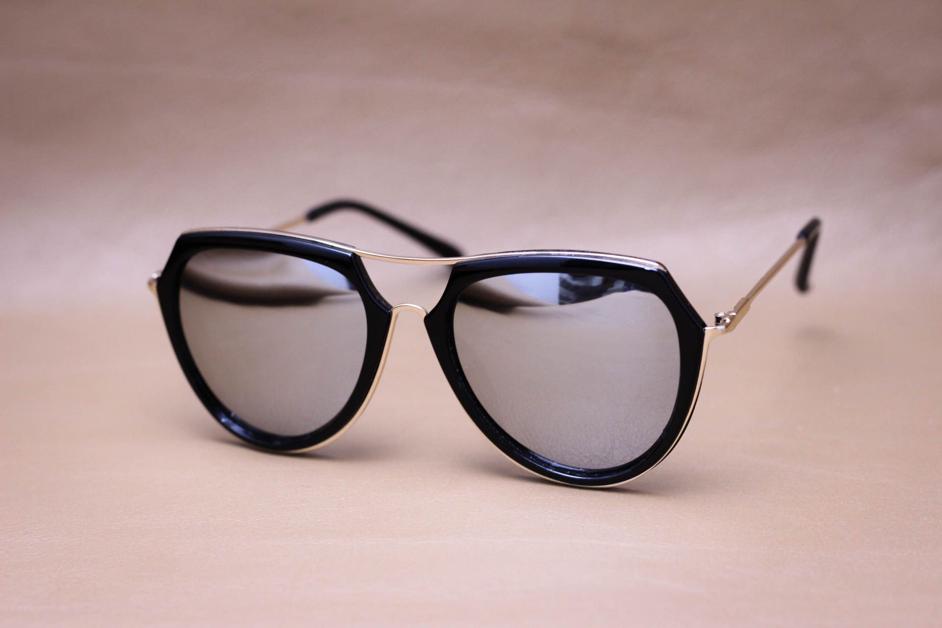 Kính Mát Thời Trang Unisex, Dáng Giọt Nước Hiện Đại - MK743