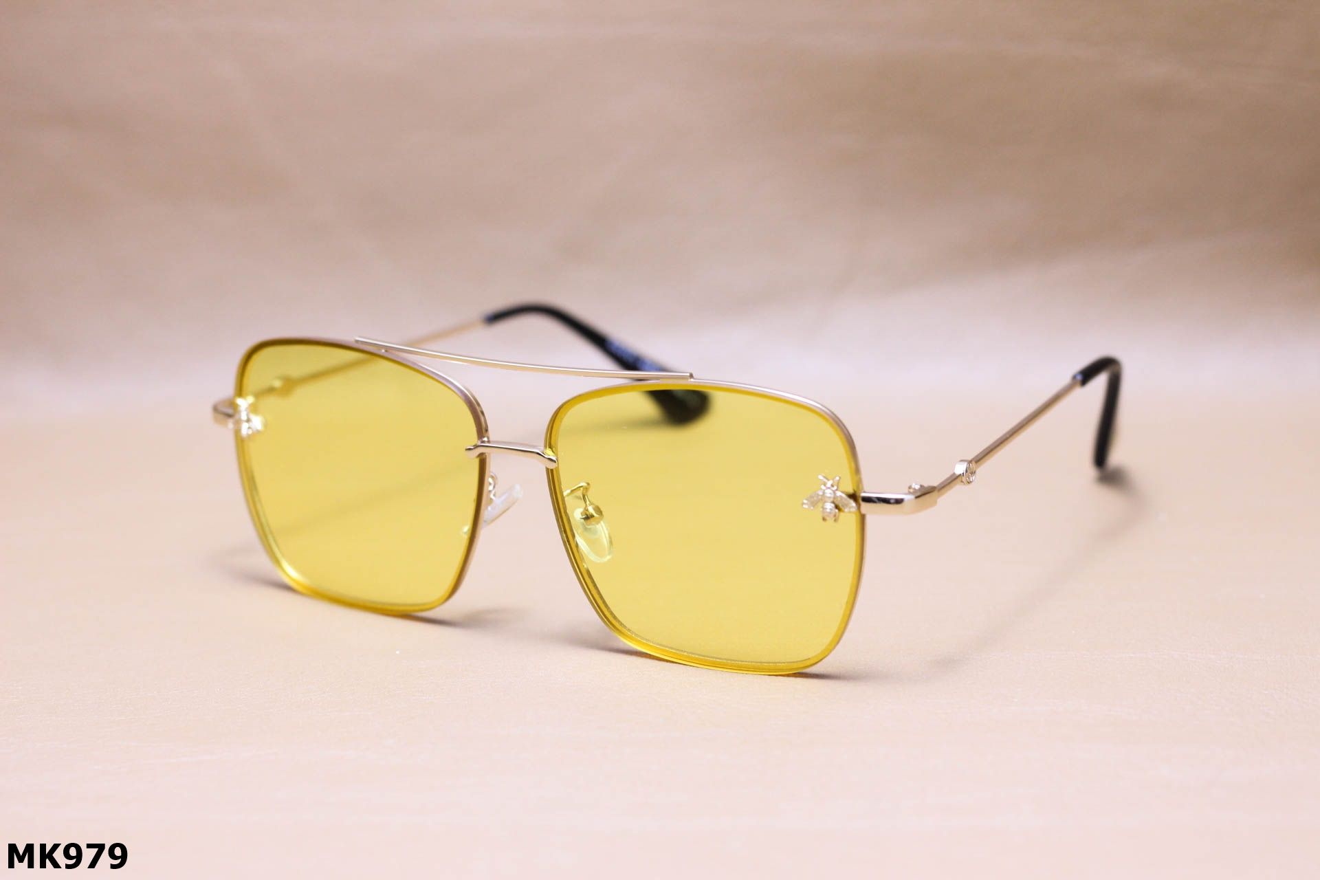 Kính Mát Thời Trang Tràn Viền Unisex - MK979