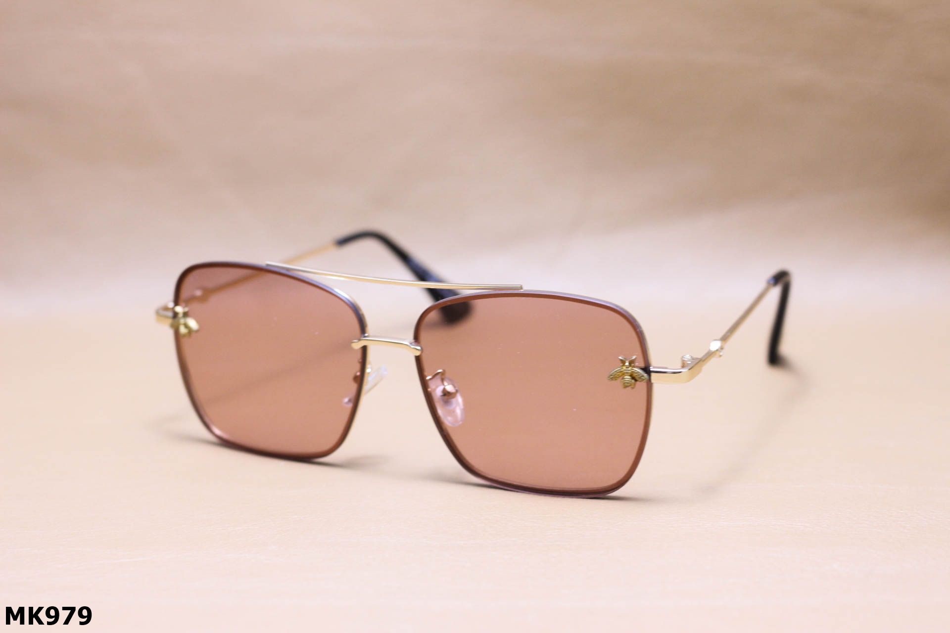 Kính Mát Thời Trang Tràn Viền Unisex - MK979