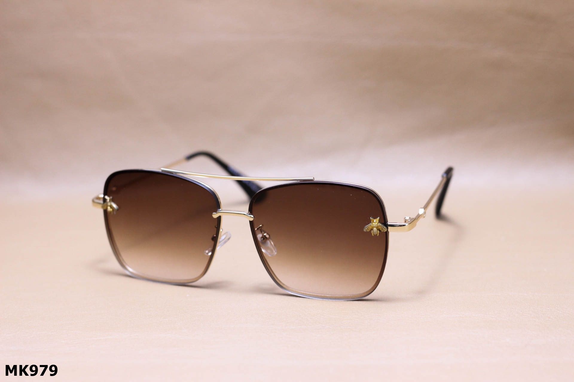 Kính Mát Thời Trang Tràn Viền Unisex - MK979
