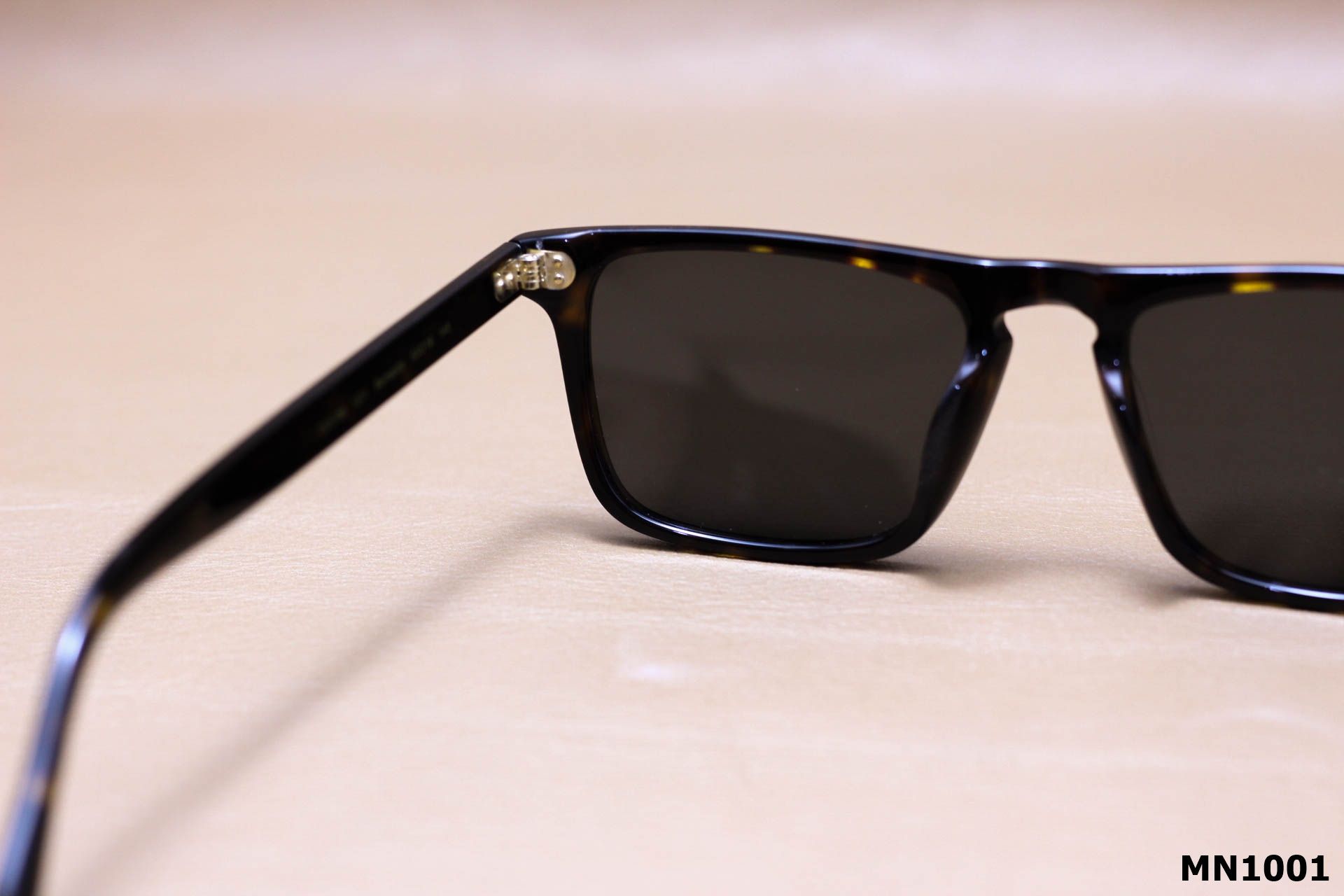 Kính Mát Vuông Thời Trang Unisex, Nhựa Acetate Cao Cấp - MN1001