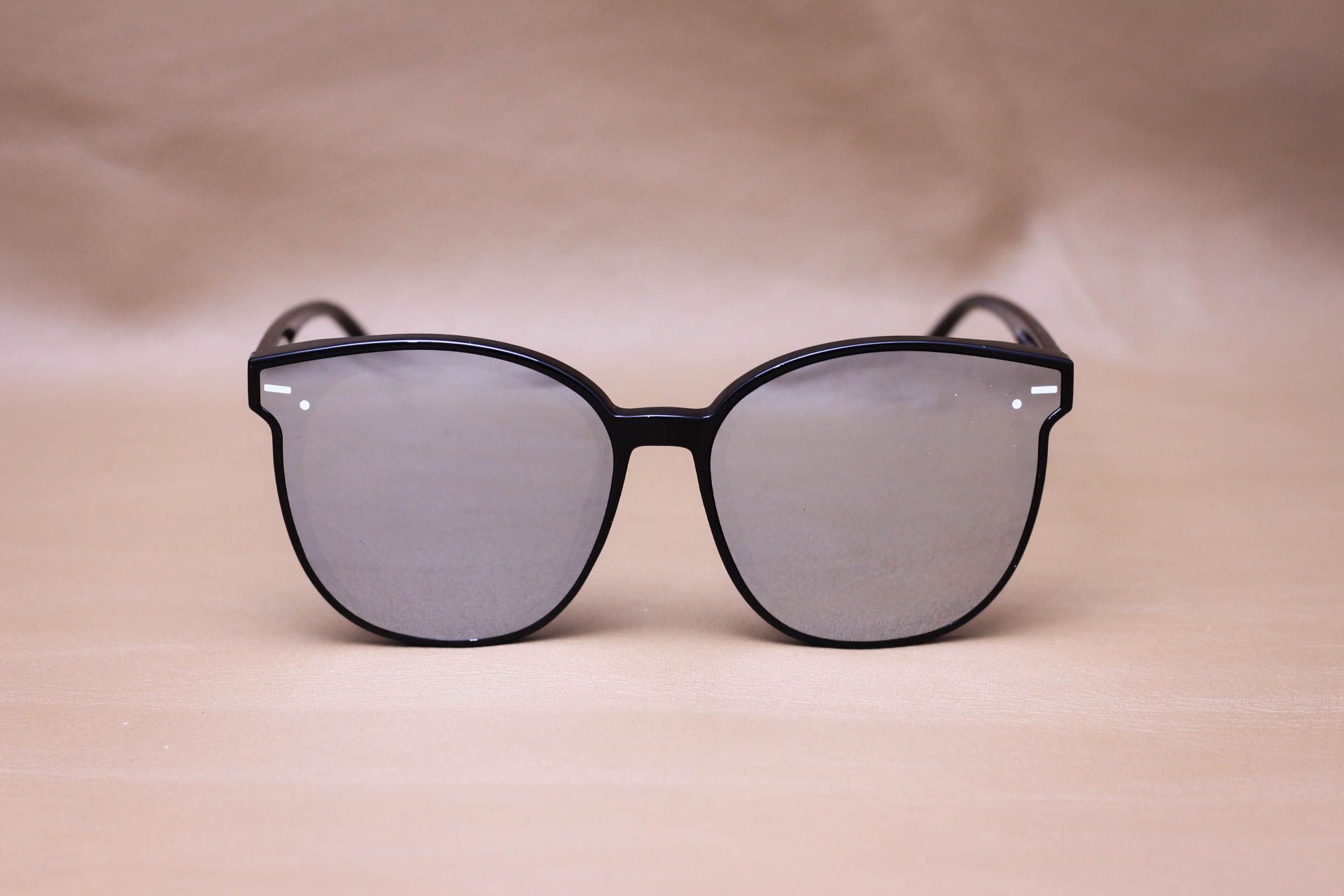 Kính Mát Nhựa Dáng Mắt Mèo Thời Trang Unisex, Tròng Mặt Phẳng Siêu Đẹp - MN1011