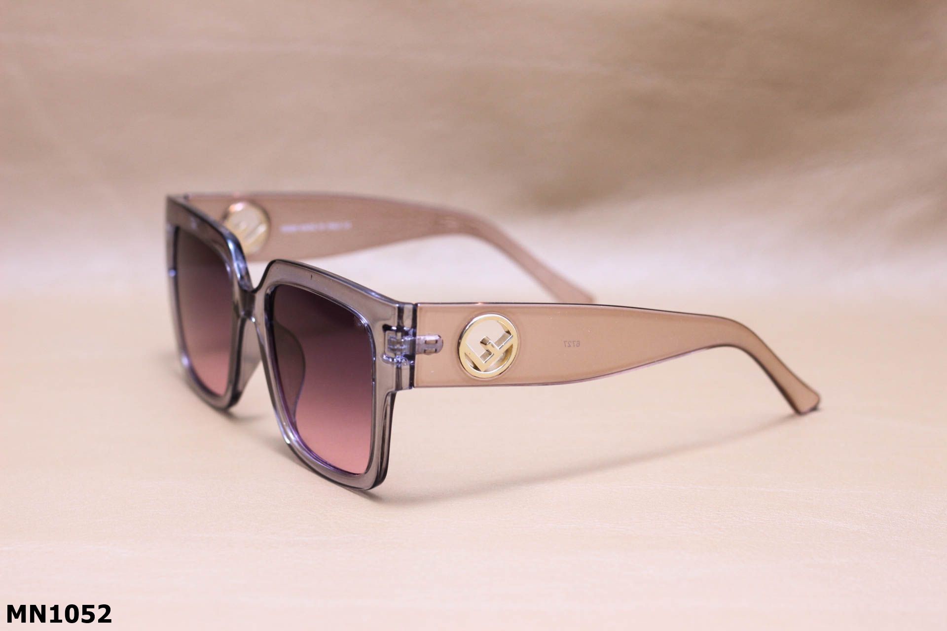 Kính Mát Thời Trang Unisex, Tròng Polycarbonate Cực Đẹp - MN1052