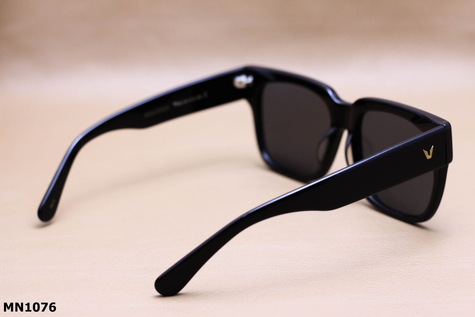 Kính Mát Thời Trang Chất Nhựa Acetate Cao Cấp, Dáng Vuông Unisex - MN1076