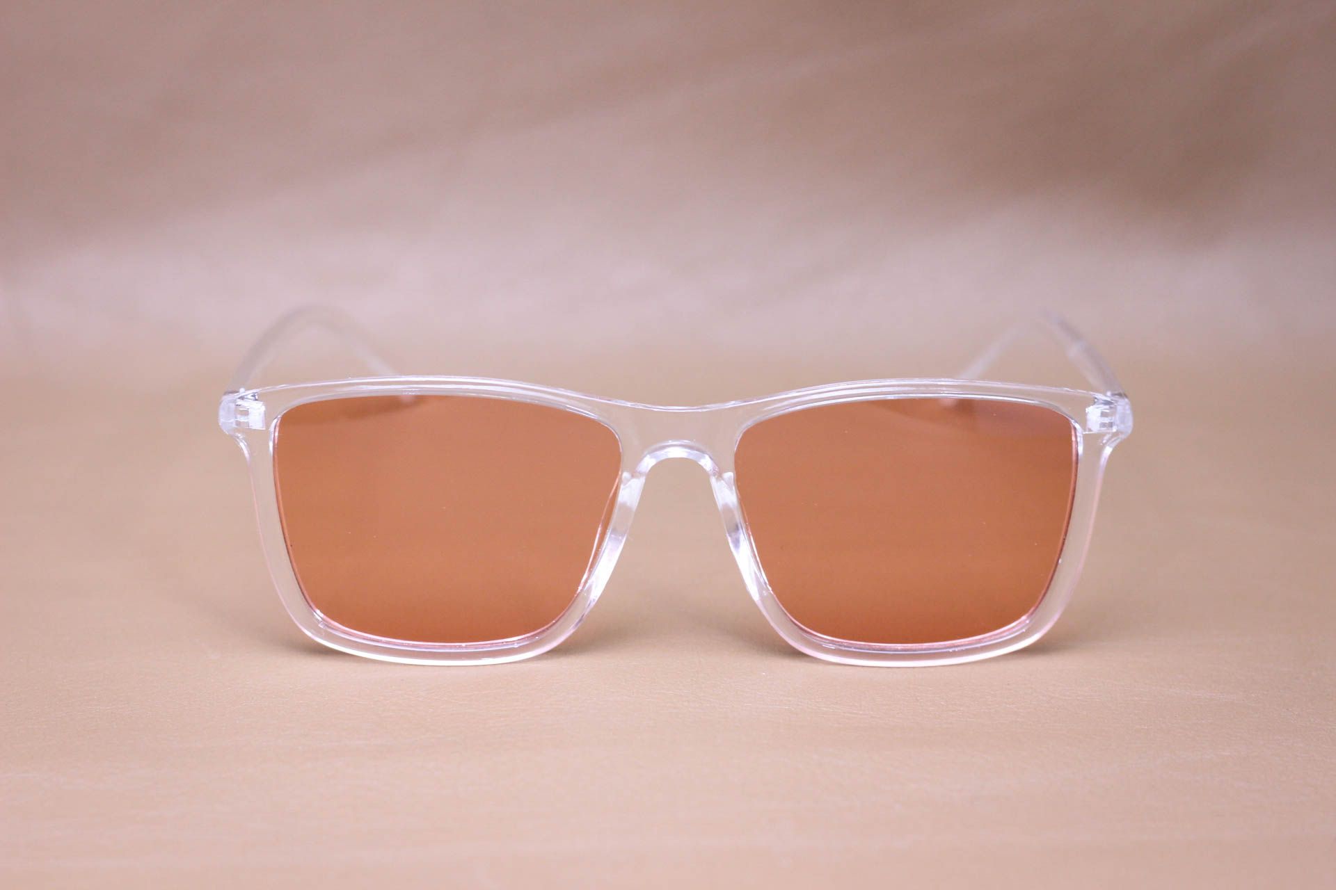 Kính Mát Nhựa Đi Đêm Thời Trang Unisex - MN819