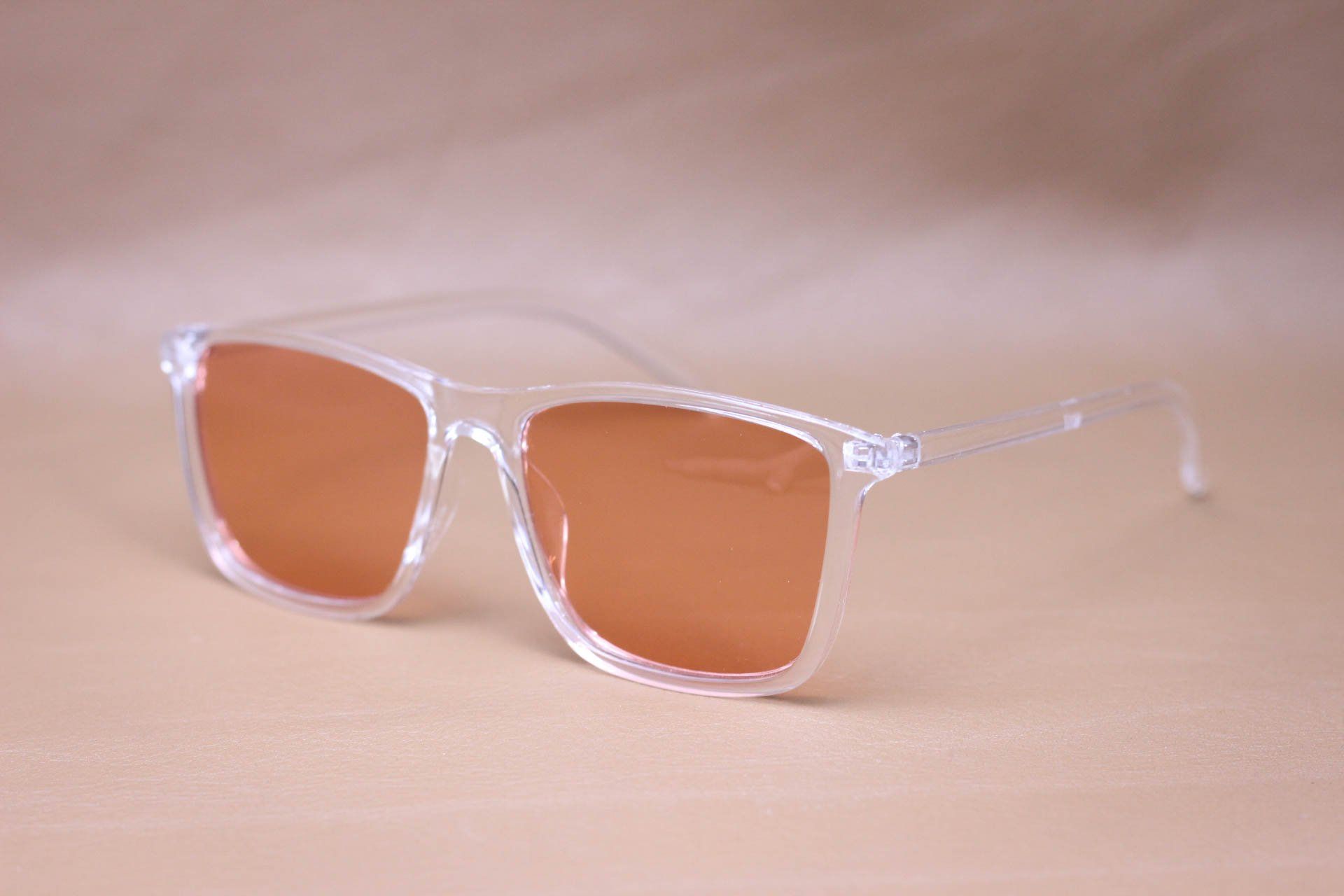 Kính Mát Nhựa Đi Đêm Thời Trang Unisex - MN819
