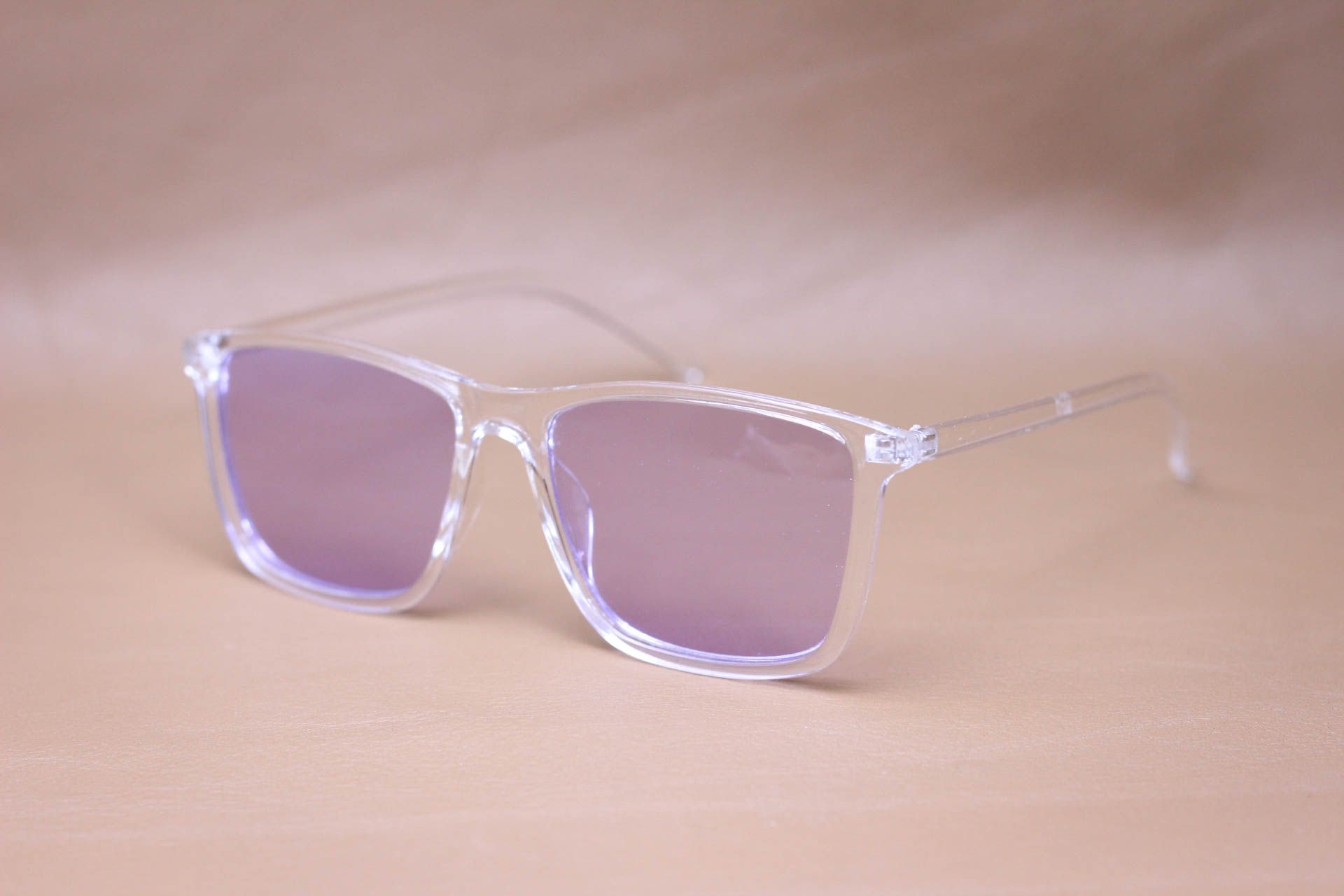 Kính Mát Nhựa Đi Đêm Thời Trang Unisex - MN819