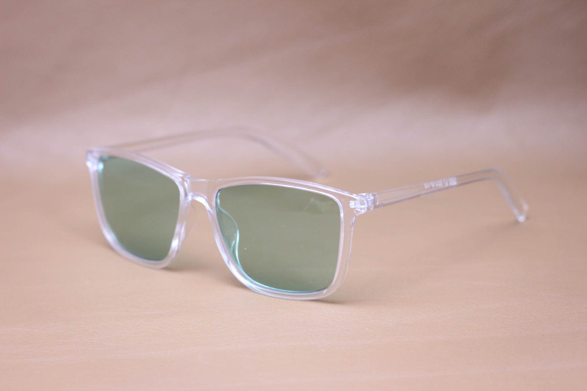 Kính Mát Nhựa Đi Đêm Thời Trang Unisex - MN819