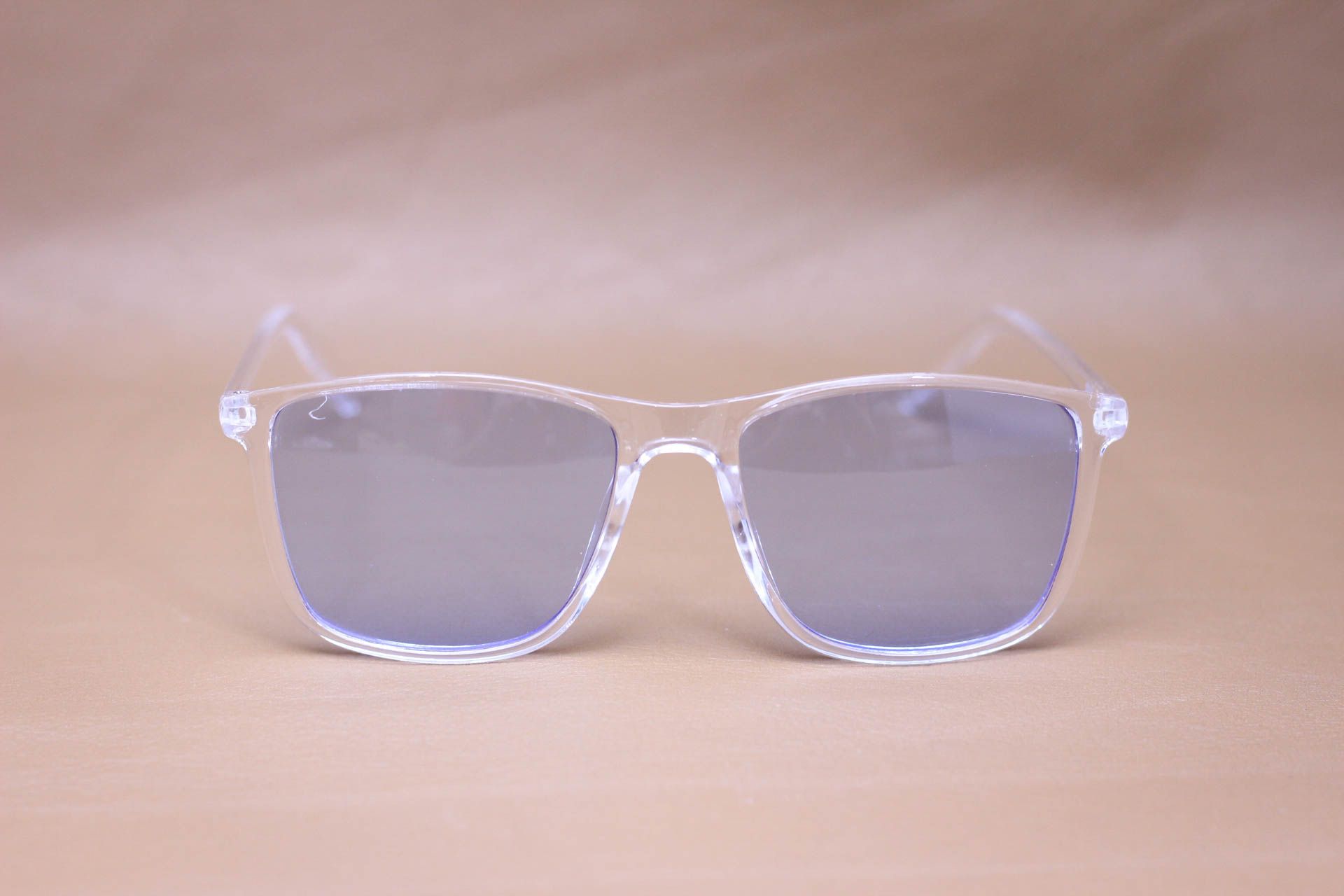 Kính Mát Nhựa Đi Đêm Thời Trang Unisex - MN819