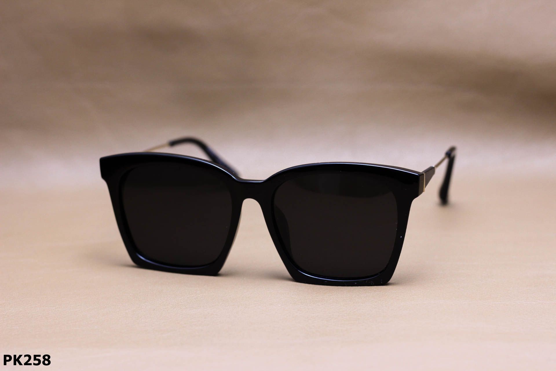 Kính Mát Vuông Thời Trang Unisex, Tròng Polarized Chống Phân Cực - PK258