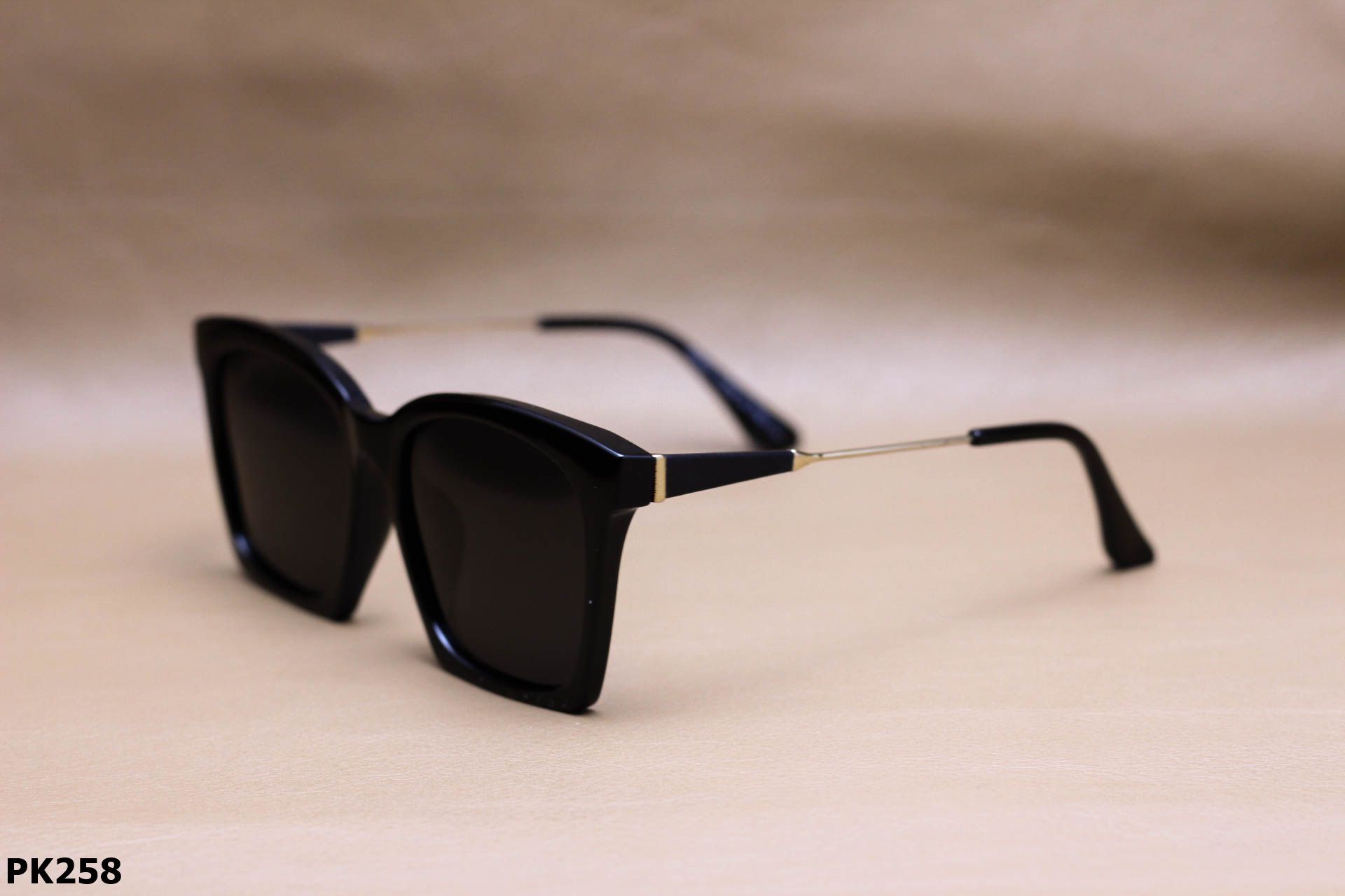 Kính Mát Vuông Thời Trang Unisex, Tròng Polarized Chống Phân Cực - PK258