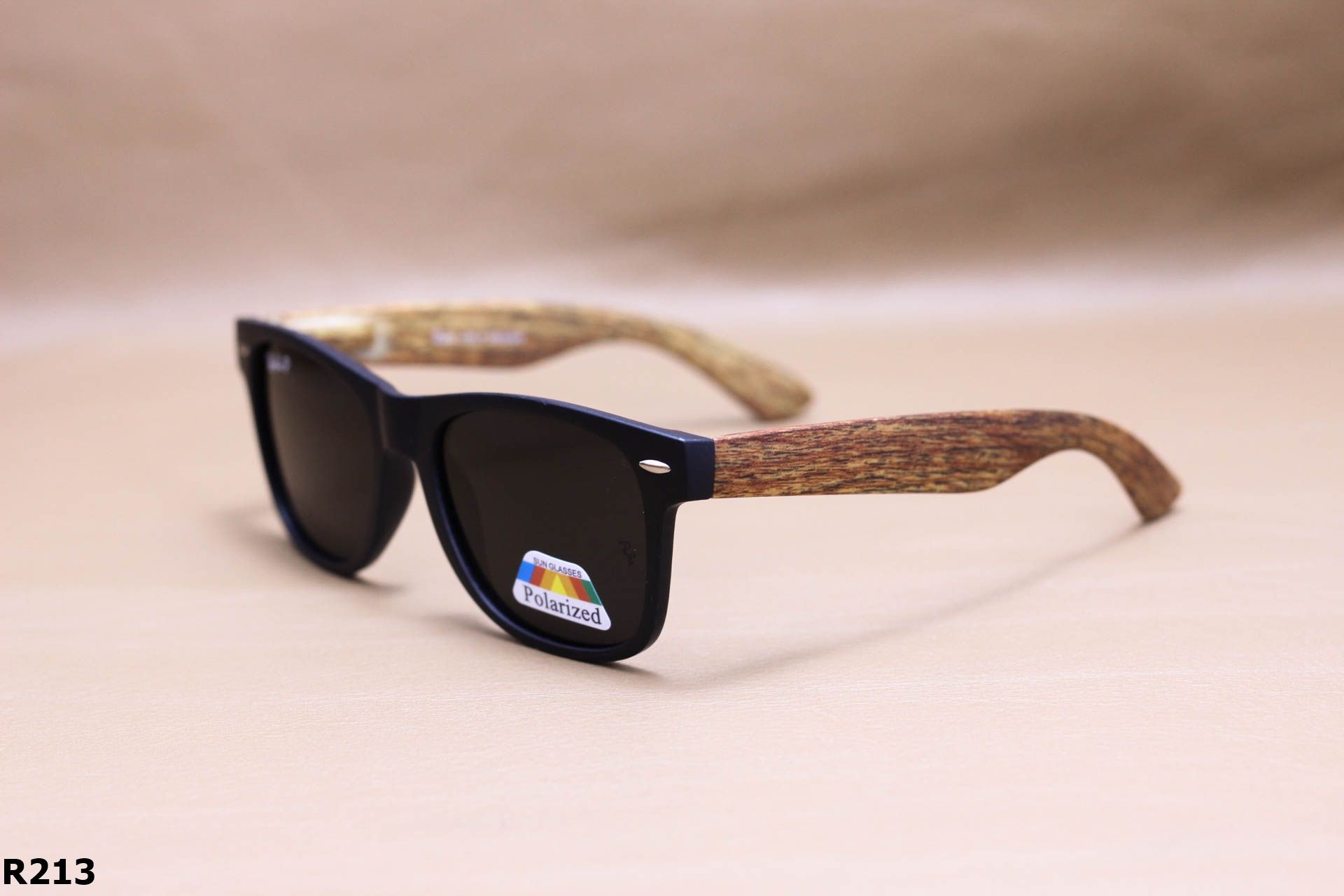 Kính Mát Vuông Thời Trang Unisex, Tròng Polarized Chống Bể - R213