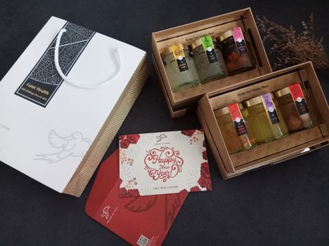 Hộp quà 3 vị Yến Tươi chưng sẵn