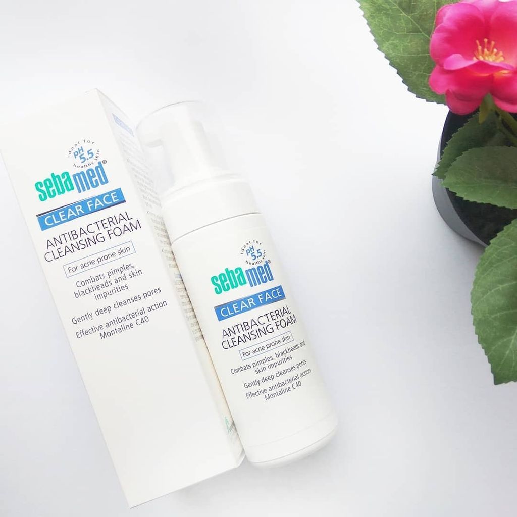 Sữa Rửa Mặt Tạo Bọt Giảm Khuẩn, Giảm Mụn Sebamed Clear Face Antibacterial Cleansing Foam 50ml