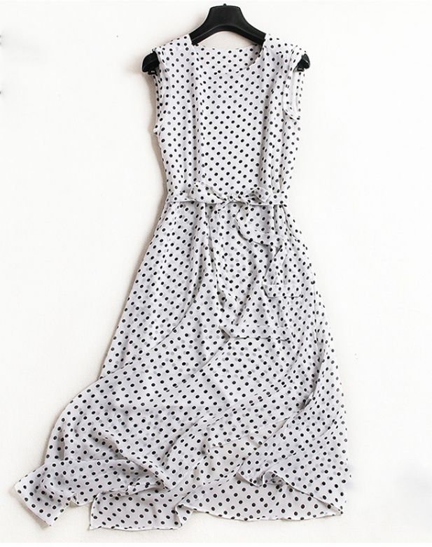 váy chấm bi vạt xẻ mềm mại DN1304030