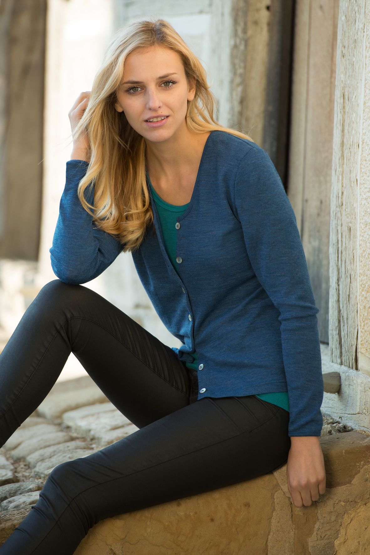 ENGEL Áo khoác cardigan nữ 100% Merino wool Sapphire