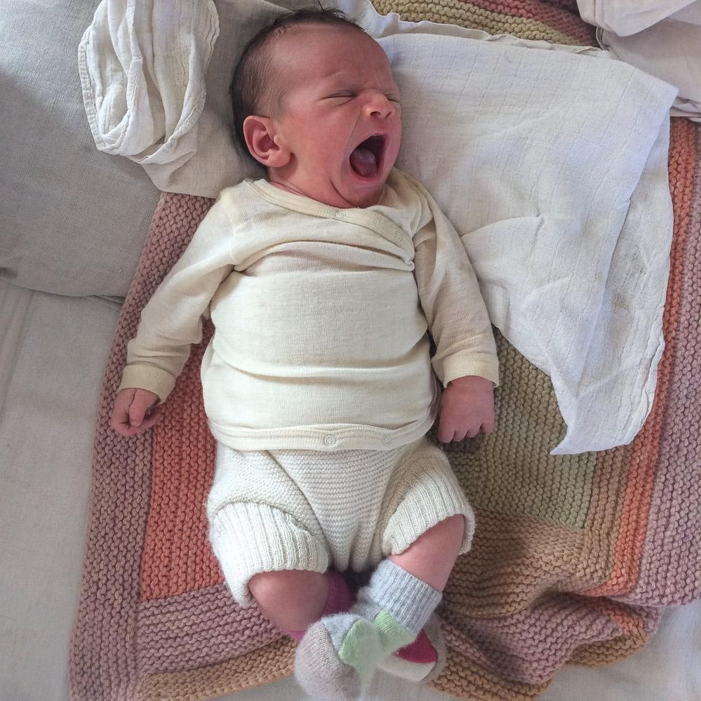 ENGEL Bodysuit dài tay vạt xéo 70% Merino wool 30% Silk Natural
