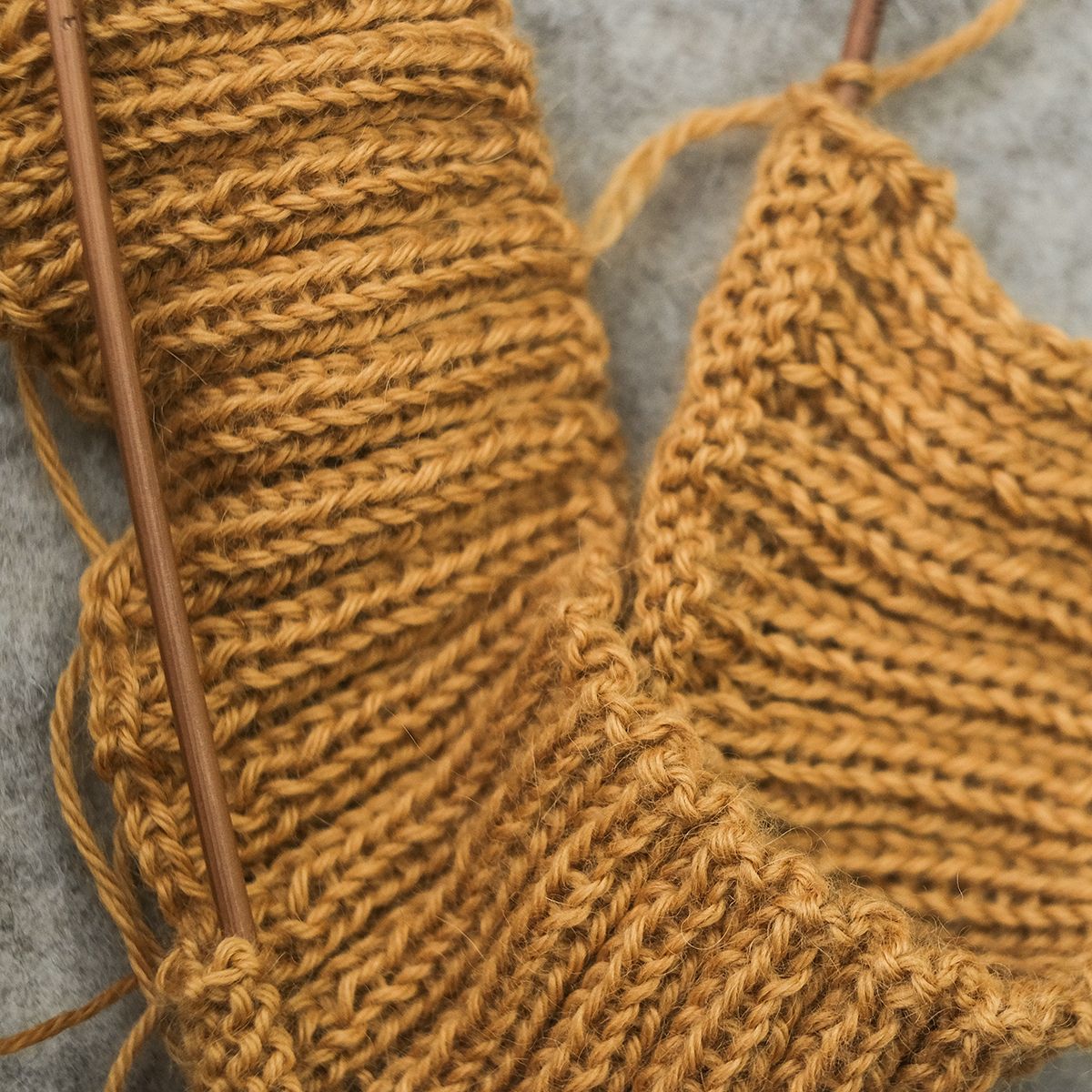 BABYTOLY Len Baby Alpaca Yellow