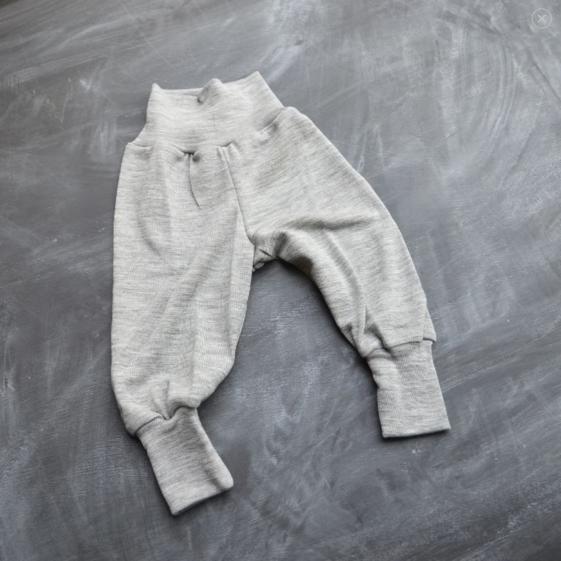 ENGEL Quần jogger lưng cao 70% Merino wool 30% silk Grey melange