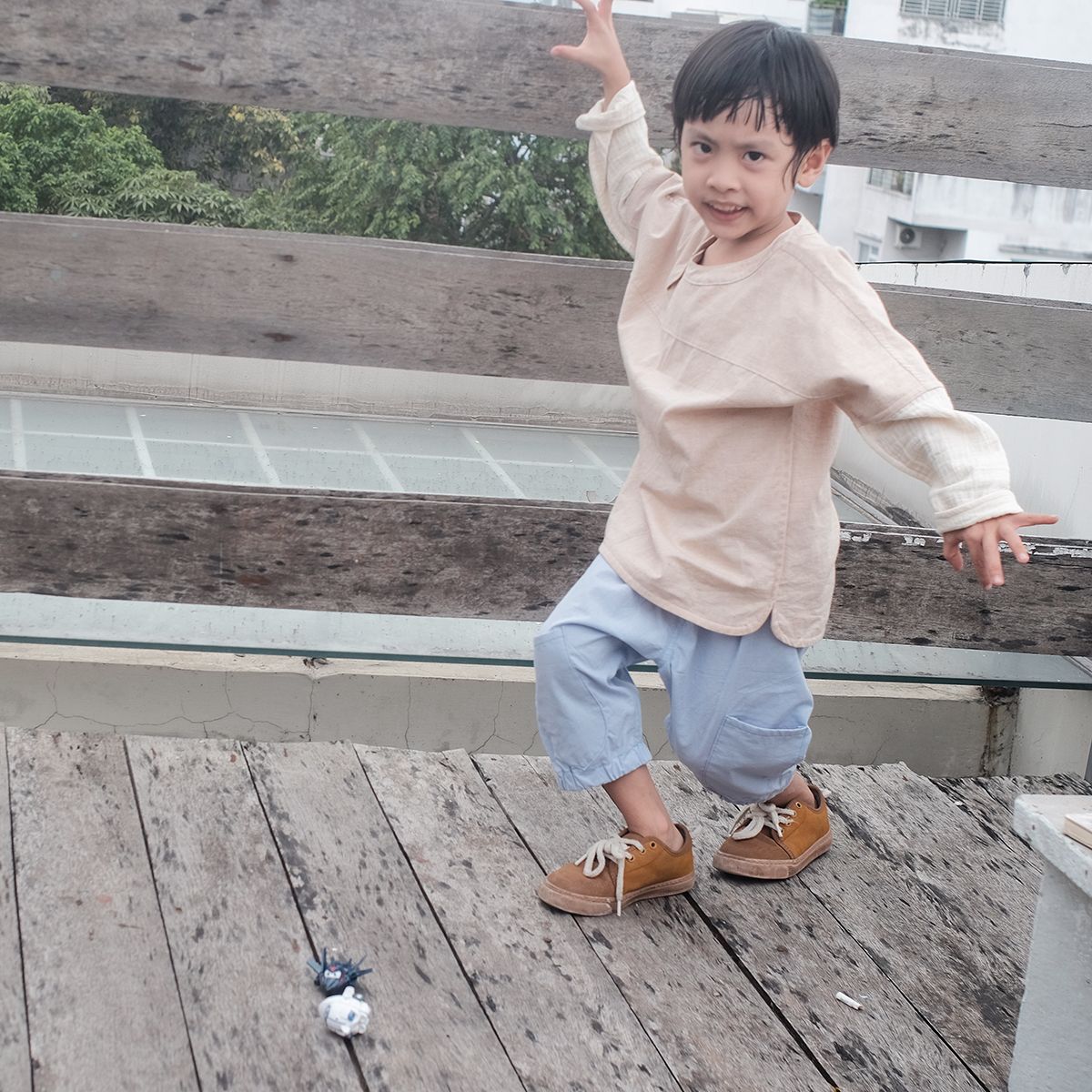 CHOI HANDMADE Quần jogger Ice blue
