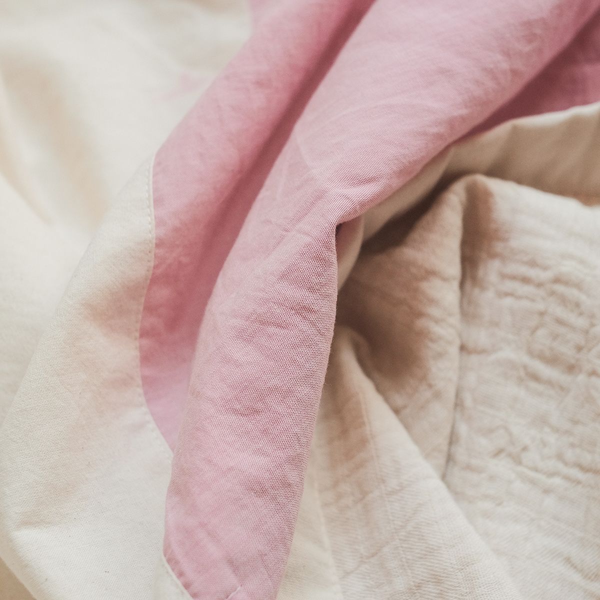 COTONEA Chăn 2 lớp Cotton chambray/Musselin màu Pastel pink/Nature