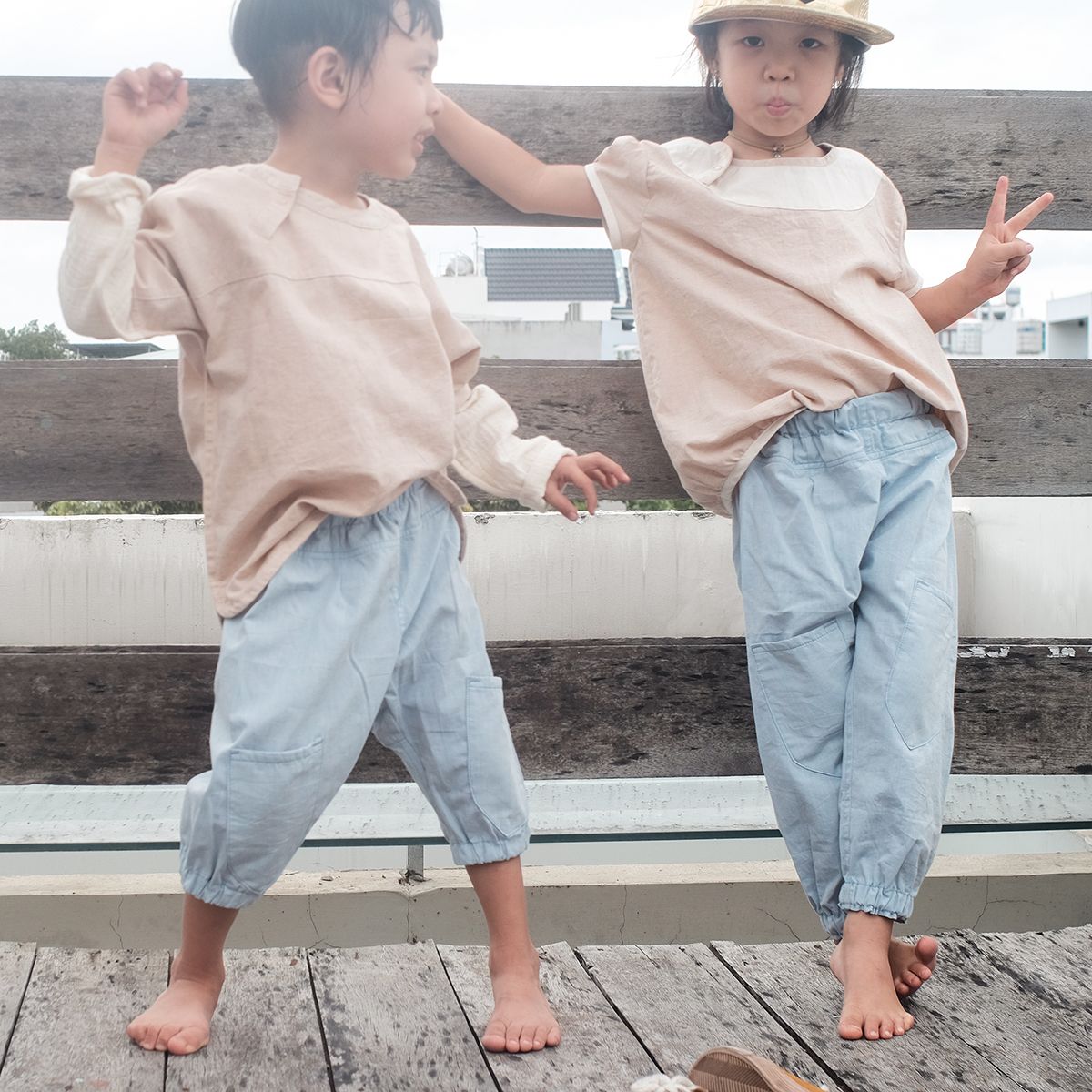 CHOI HANDMADE Quần jogger Pastel blue