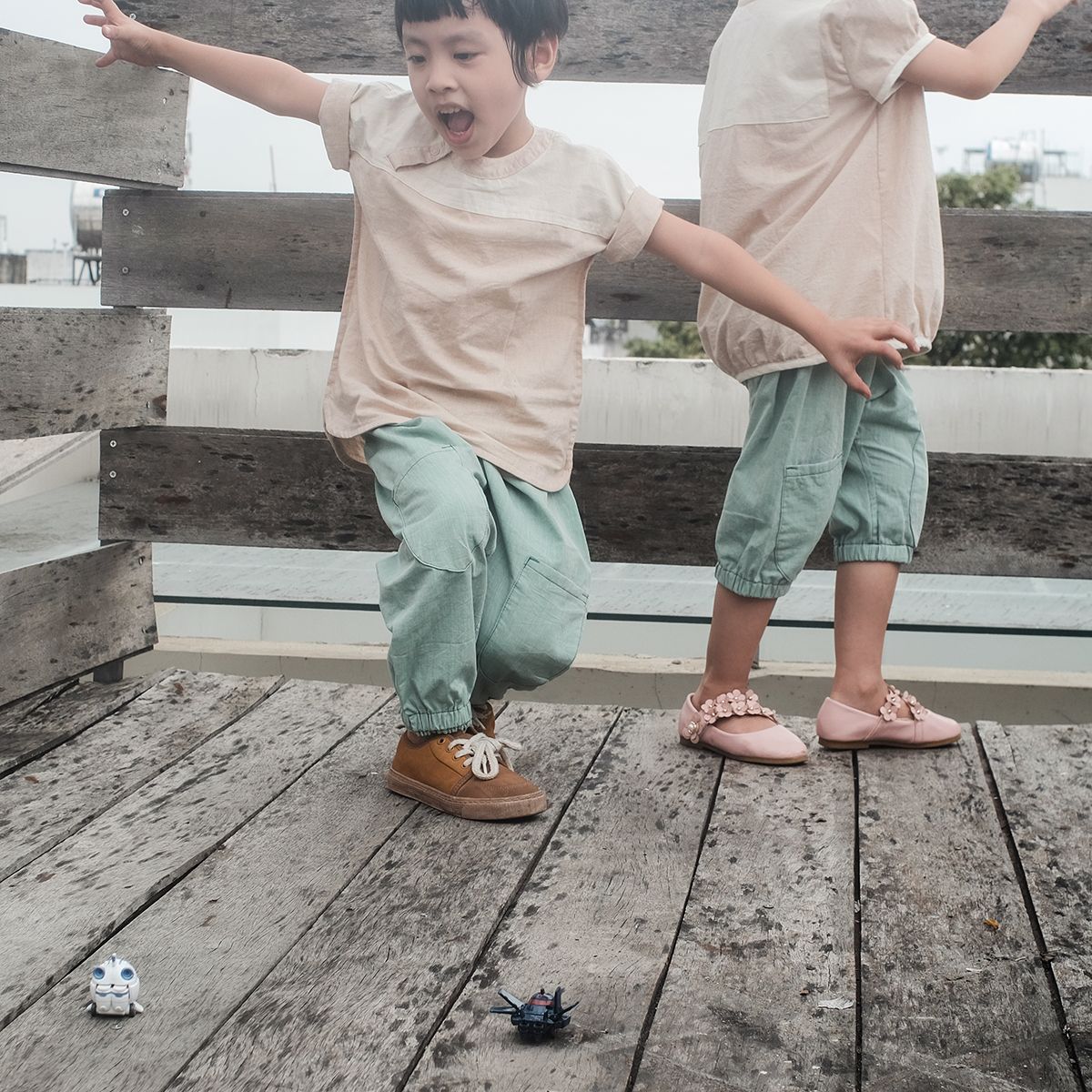 CHOI HANDMADE Quần jogger Pastel green