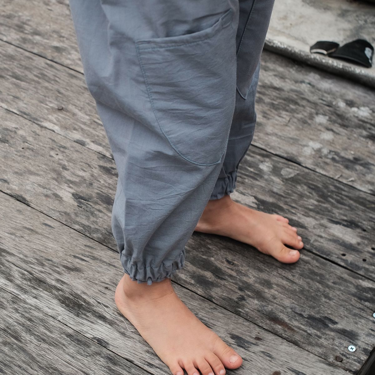 CHOI HANDMADE Quần jogger Sapphire